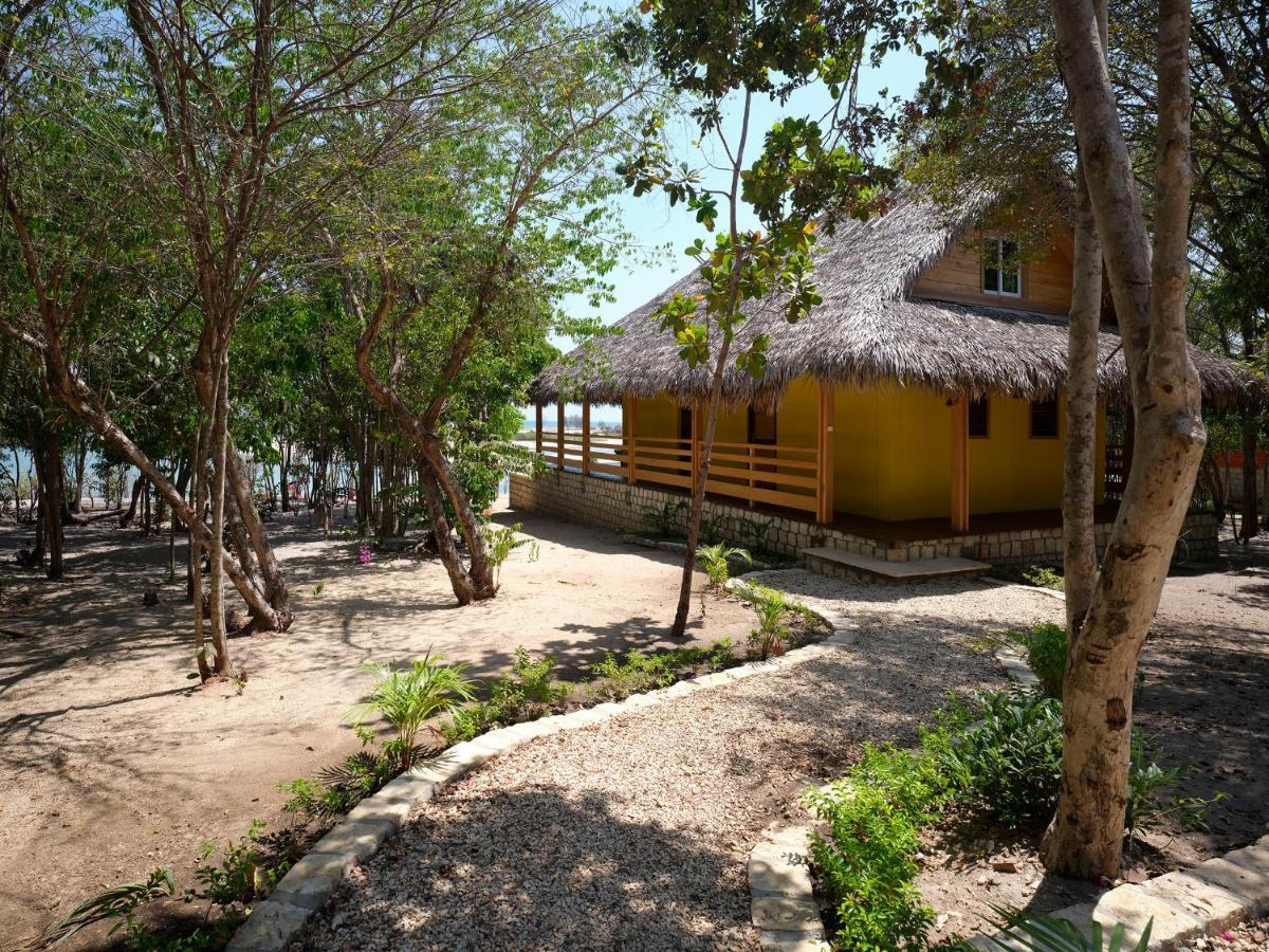 Suite Pool Junior – Vue Mer,1499357047:JPEG