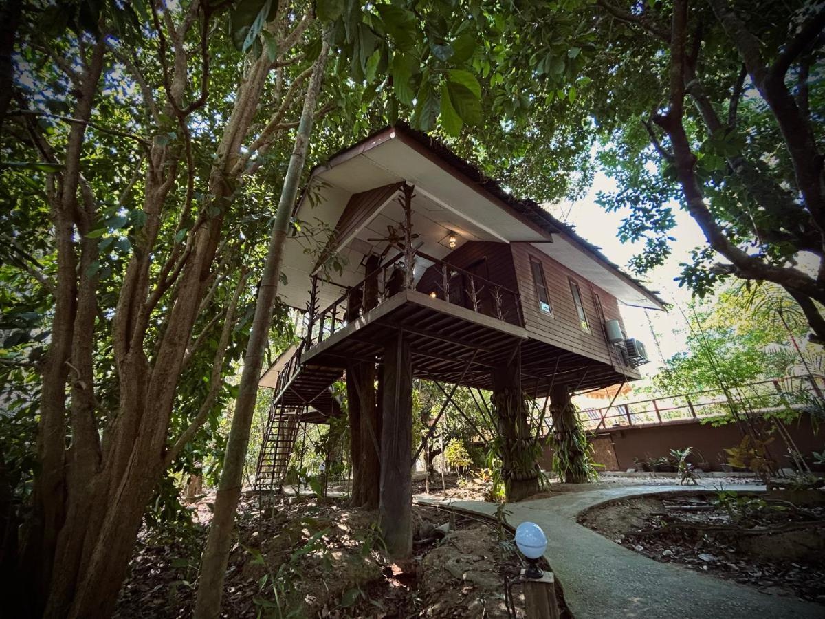 Deluxe Bungalow,1499413672:JPEG