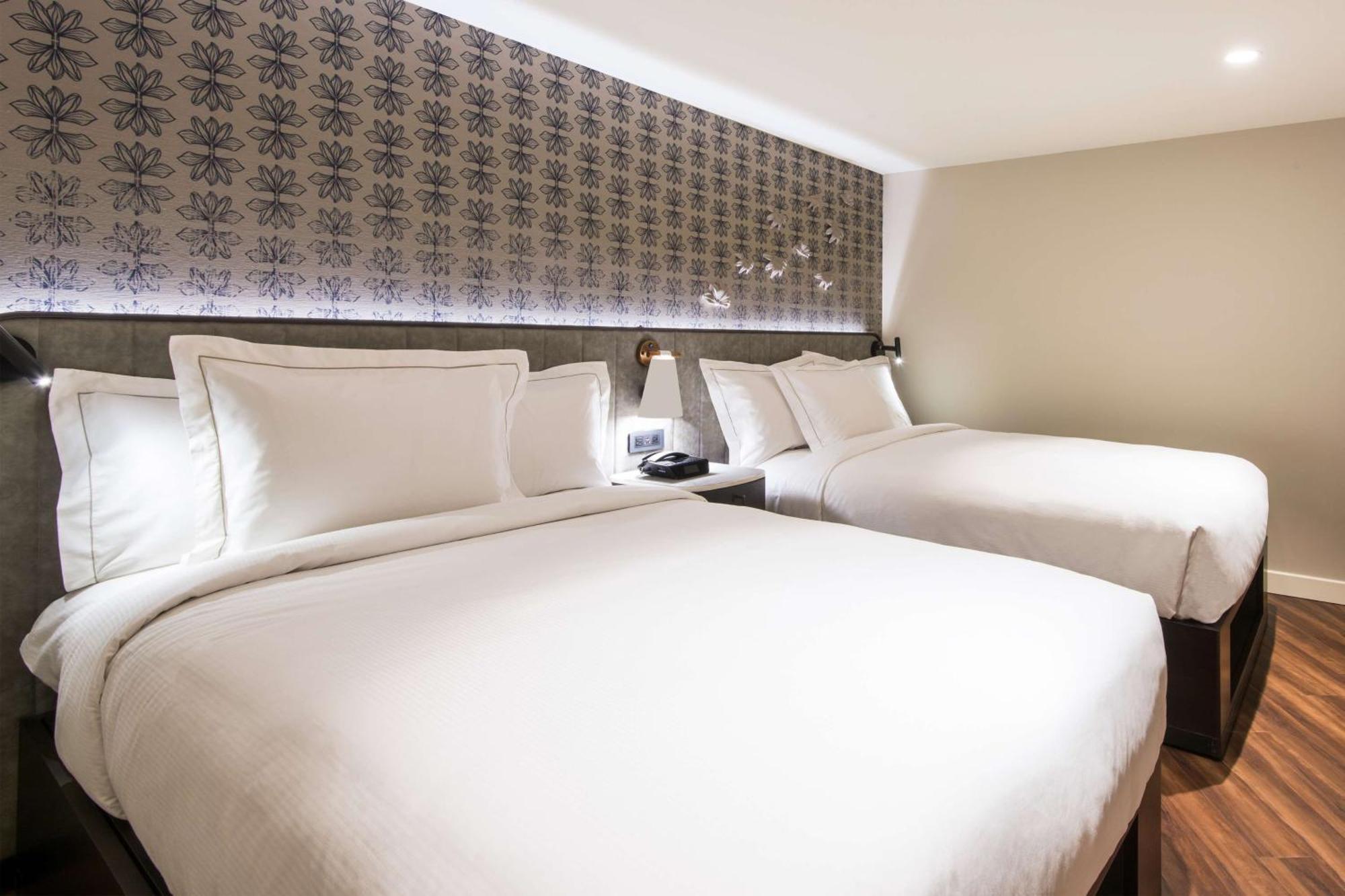 One-Bedroom Suite with Two Double Beds,1506597181:JPEG