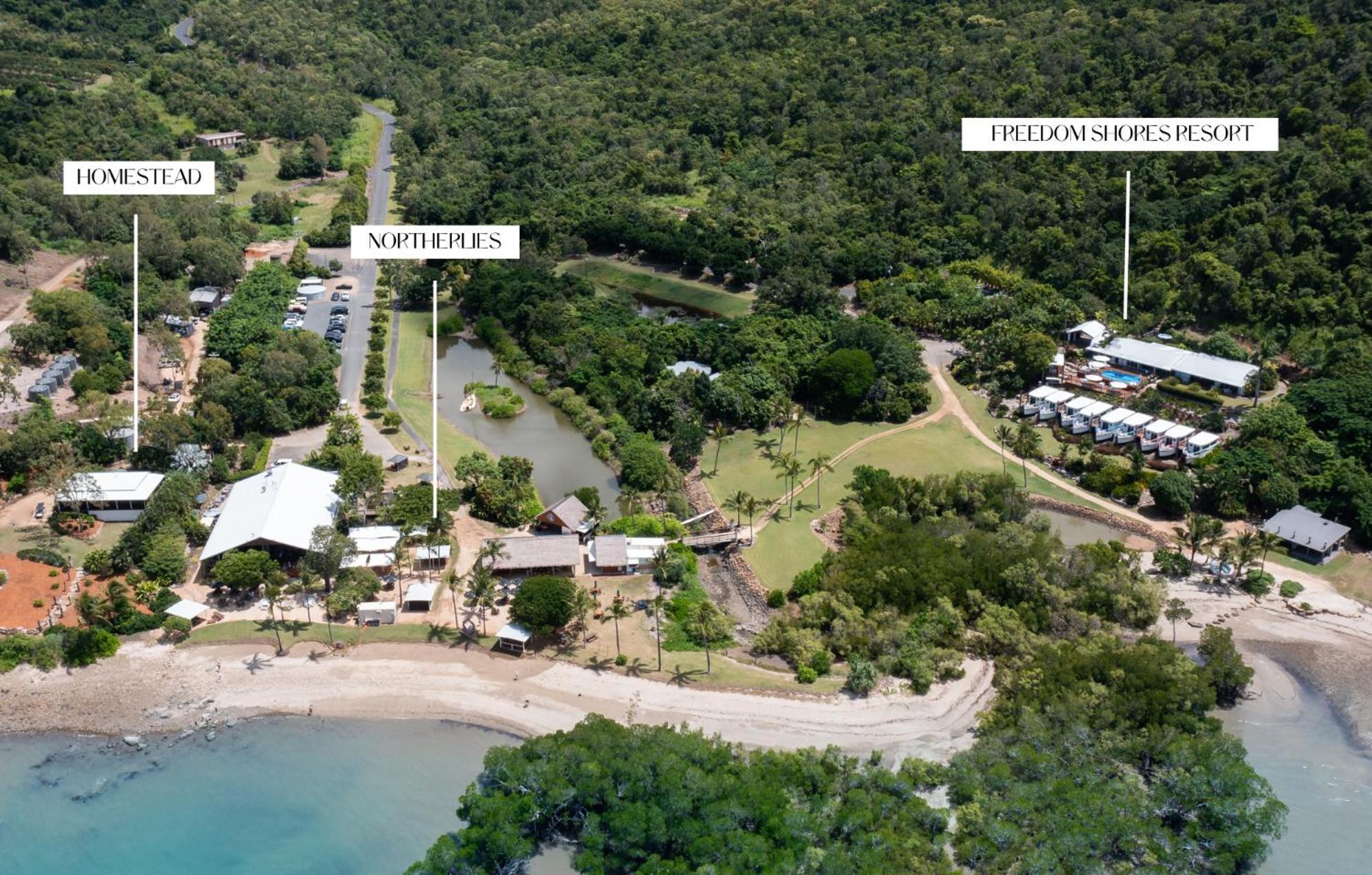 Three-Bedroom House,1499644153:JPEG