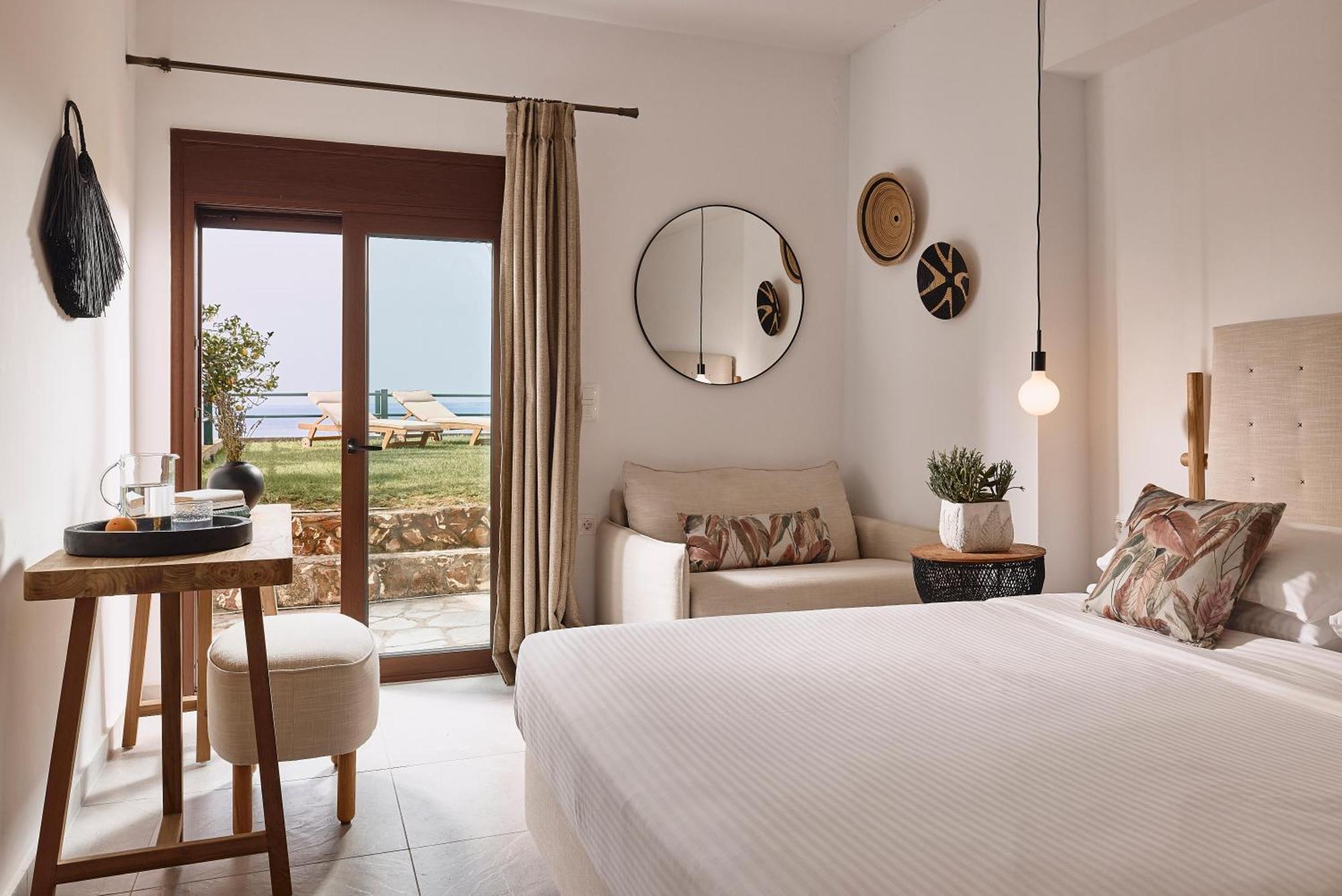 Junior Suite,1499610061:JPEG