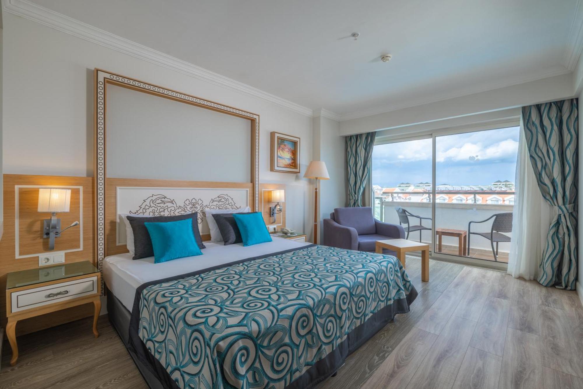 Junior Suite,1499619691:JPEG