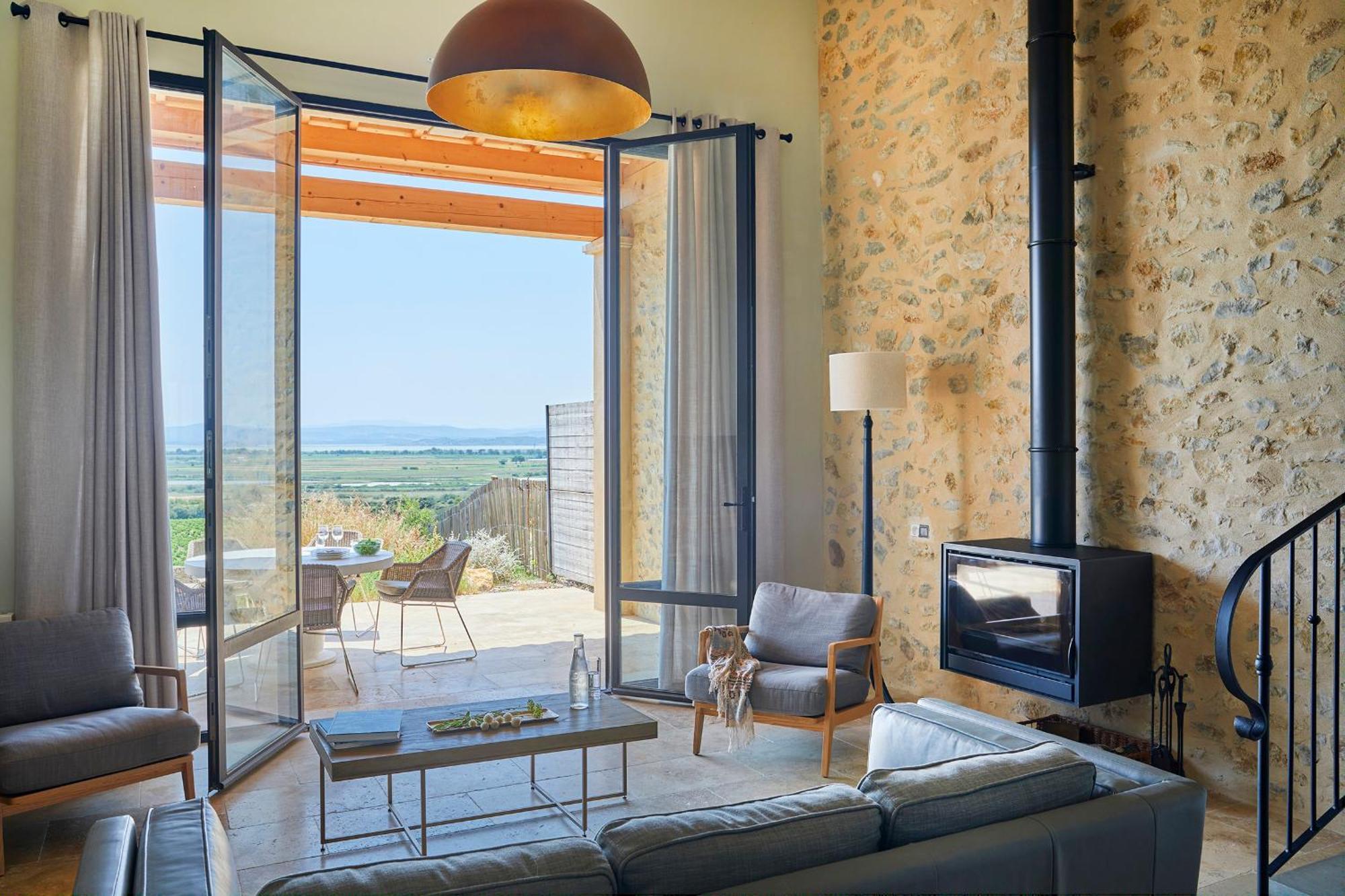 Two-Bedroom Villa,1598480323:JPEG