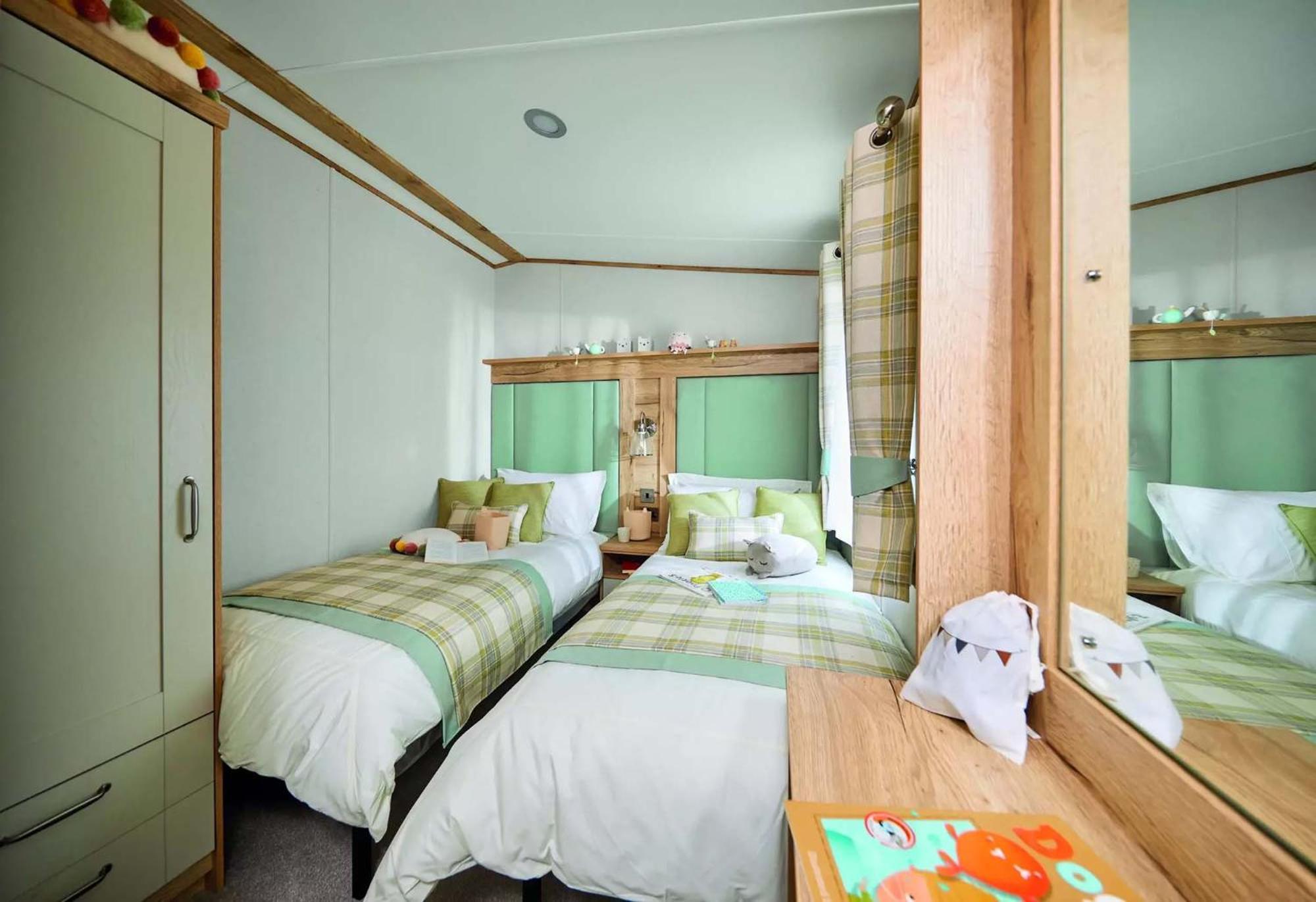 Pet friendly Platinum Caravan 2 Bed,1502858389:JPEG