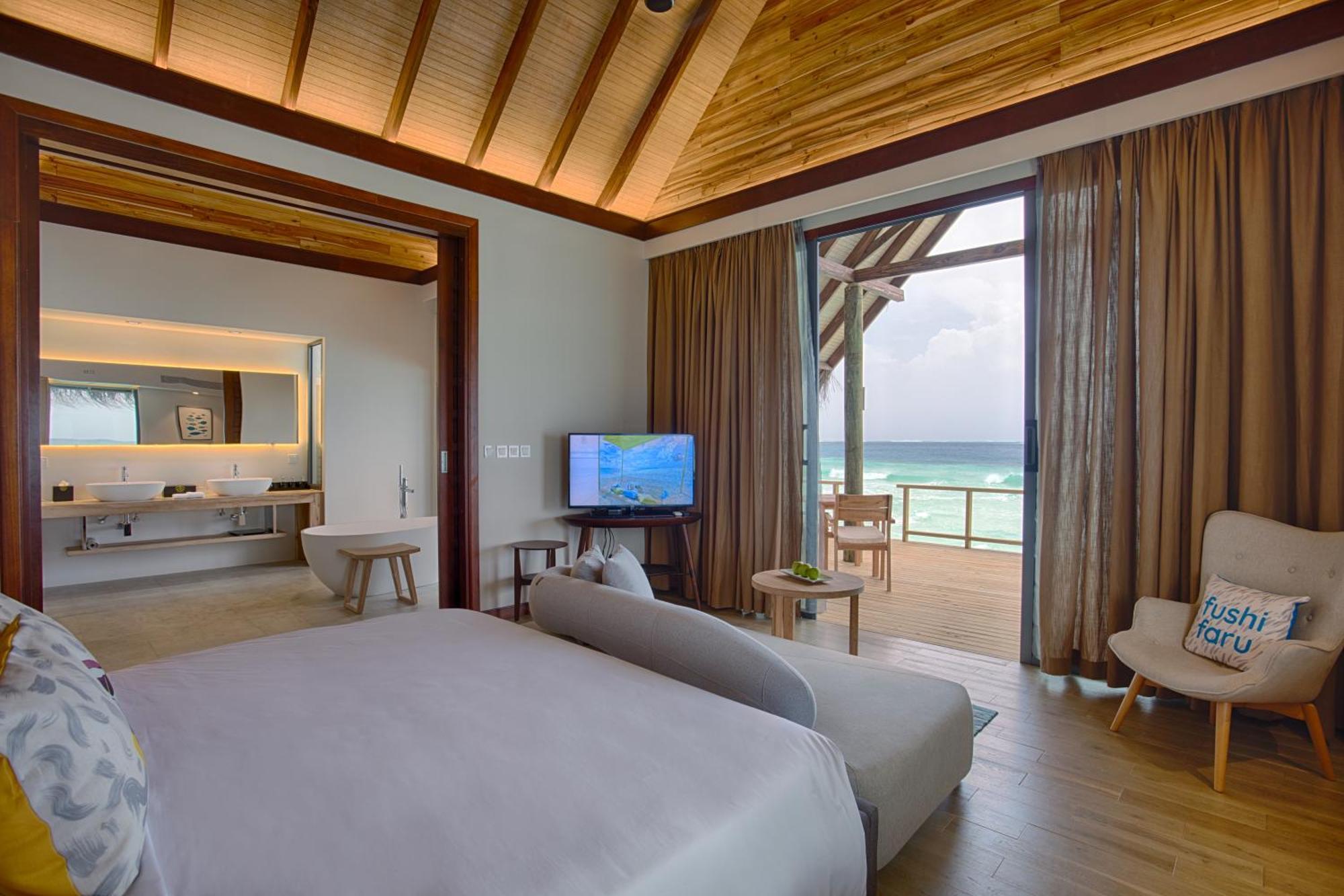Water Villa Jacuzzi,1509978142:JPEG
