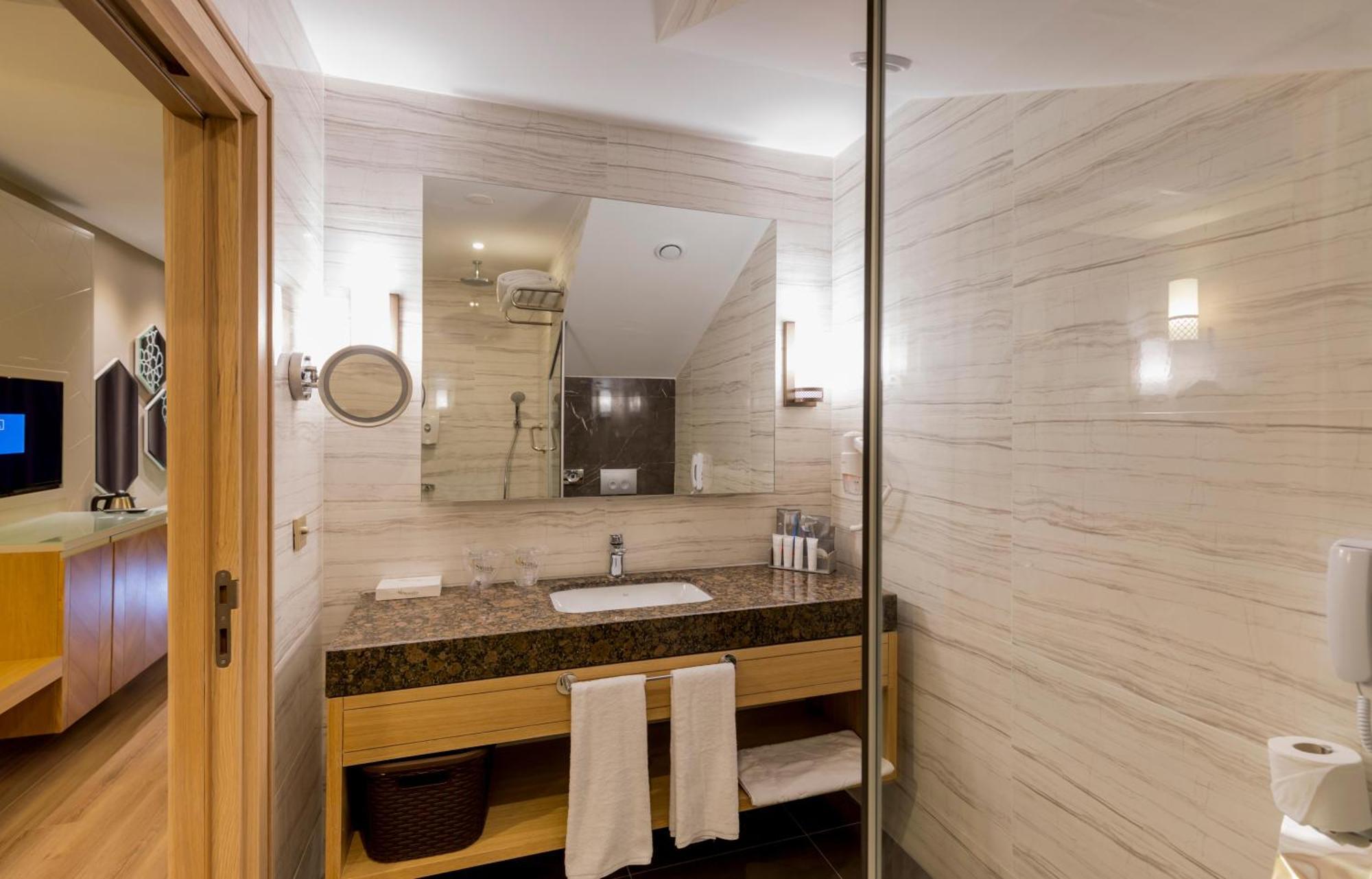Duplex Quadruple Room