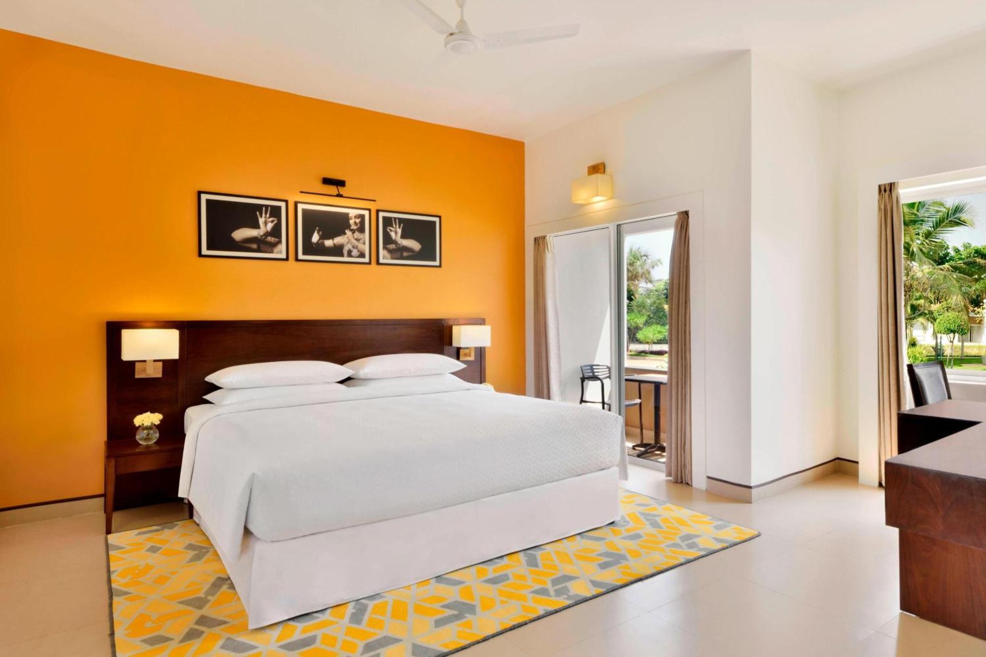 Guest Room, 1King, Balcony,1526279644:JPEG
