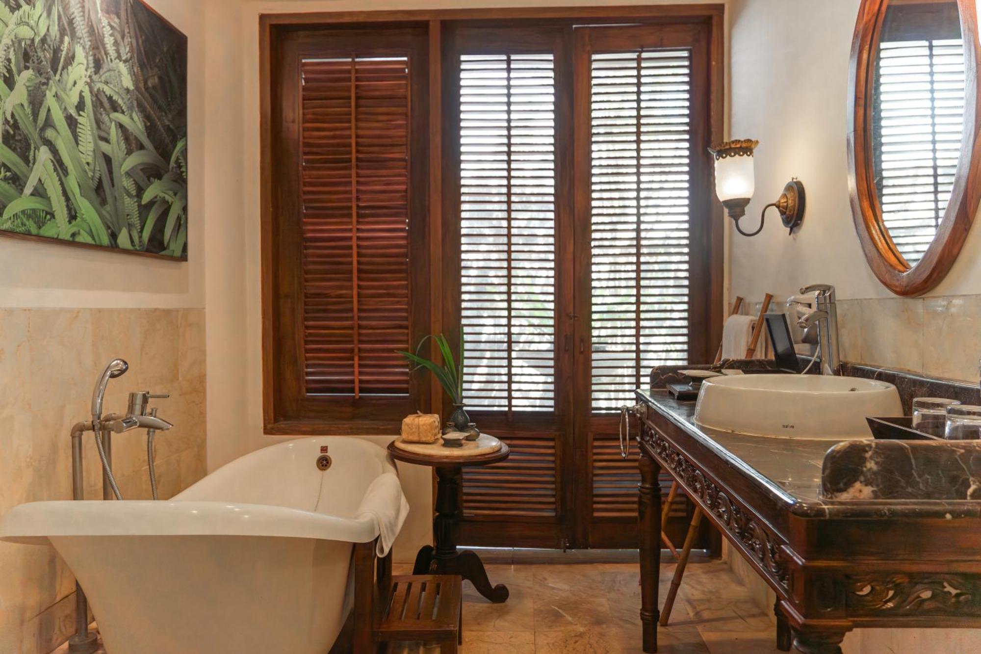 Suite with Private Pool,1526673403:JPEG