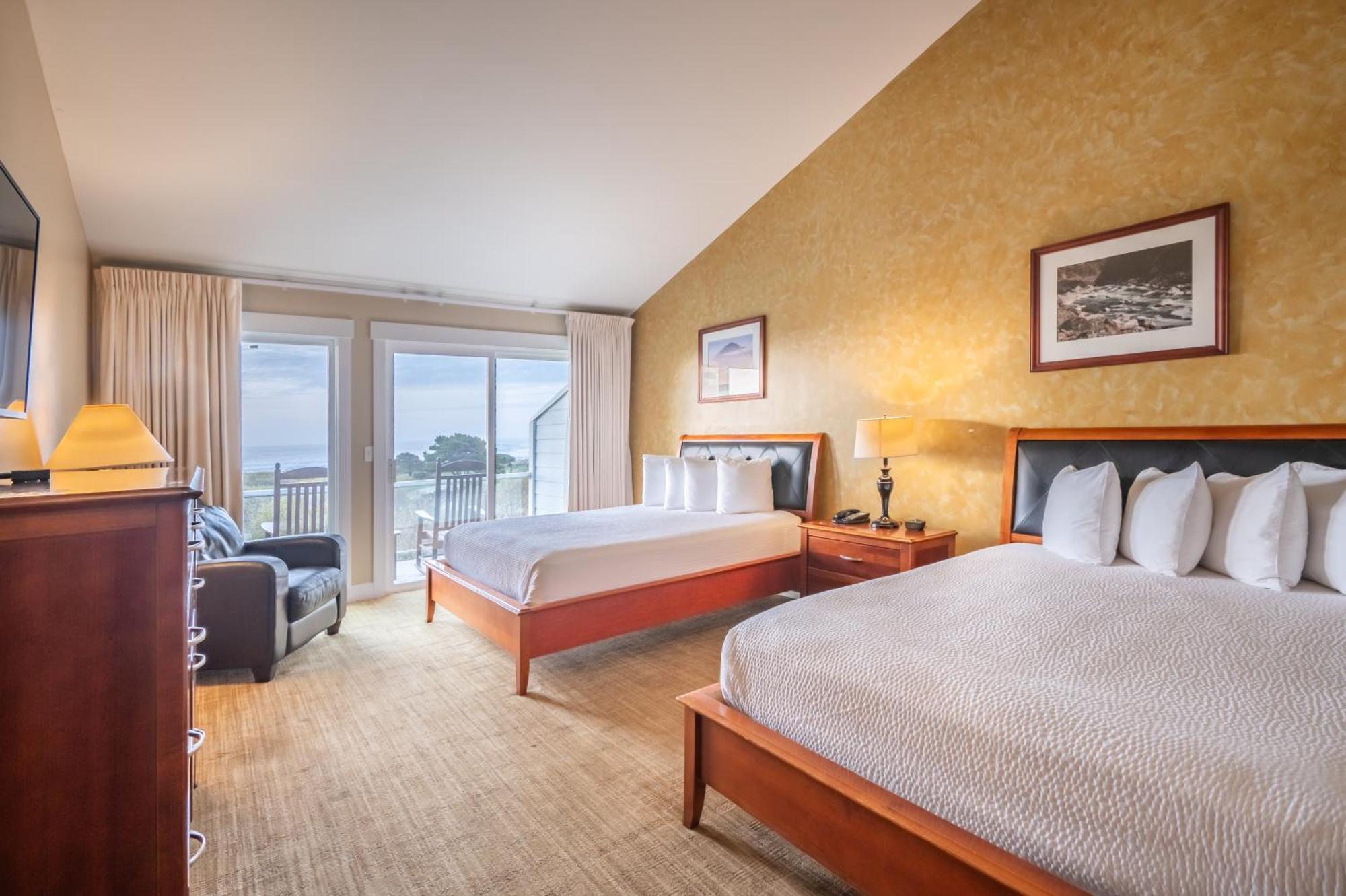Queen Room Two Queen Beds Ocean View