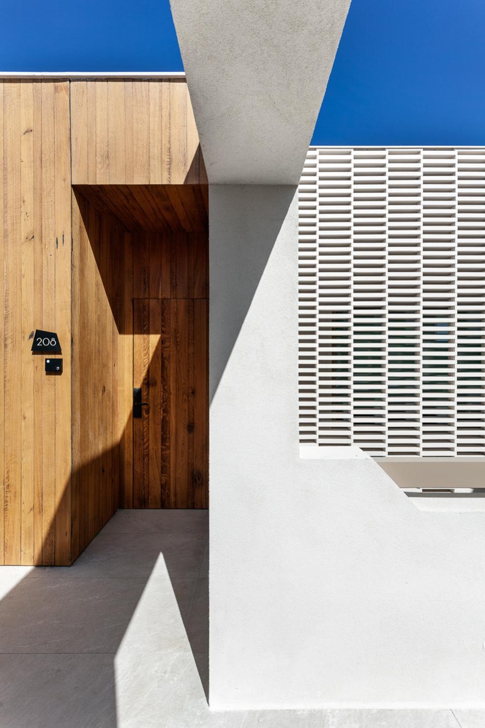 Nous Prime Balcony Room,1536931765:JPEG