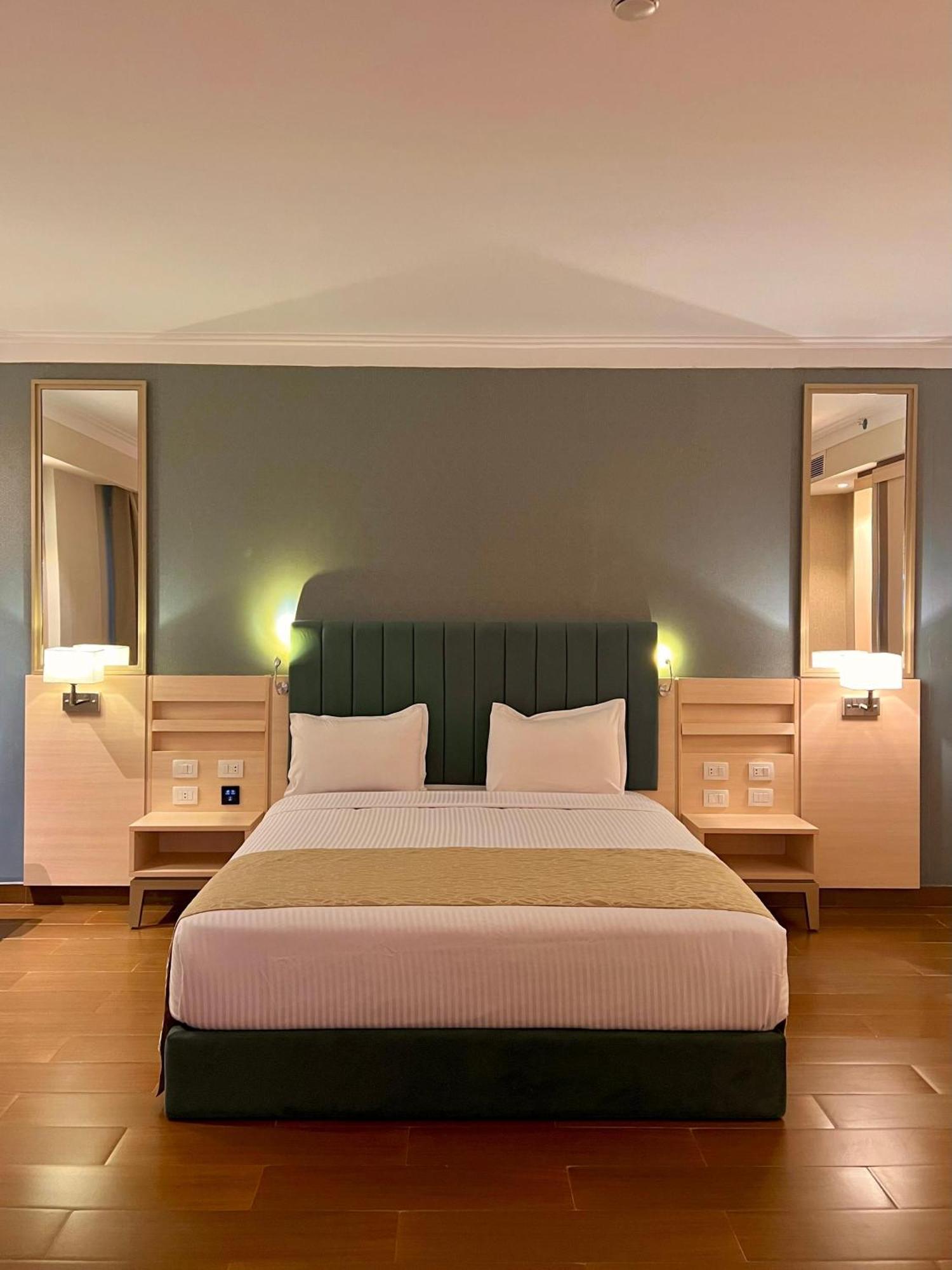 Main Building Superior Room – Garden View,1537572262:JPEG