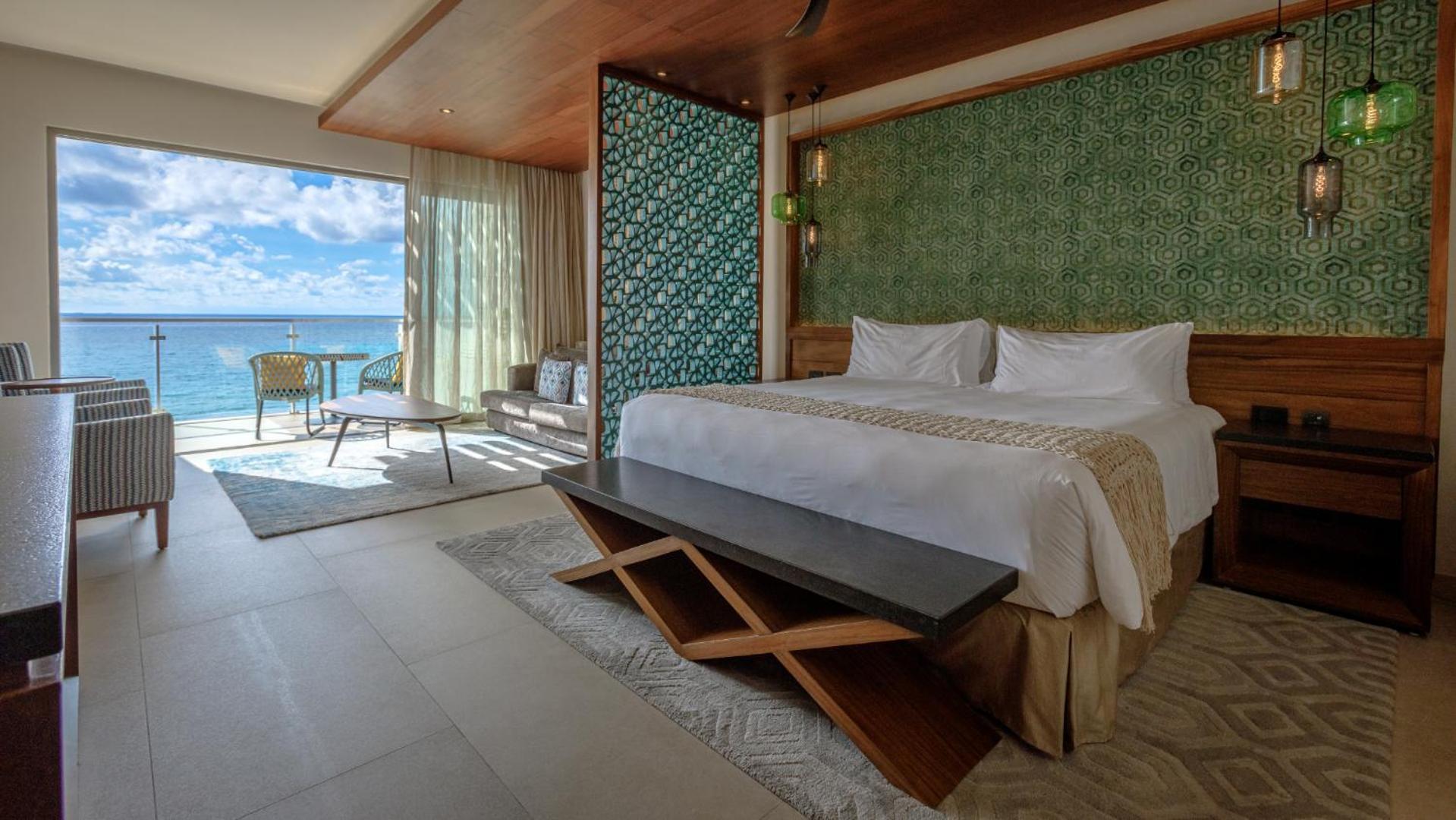 King Suite Ocean View