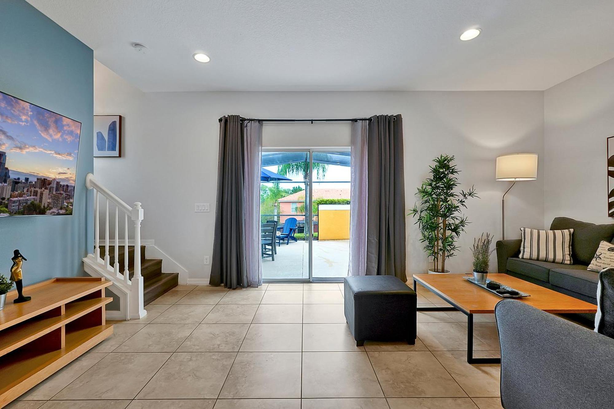 Three-Bedroom Townhouse Private Hot Tub,1546242013:JPEG