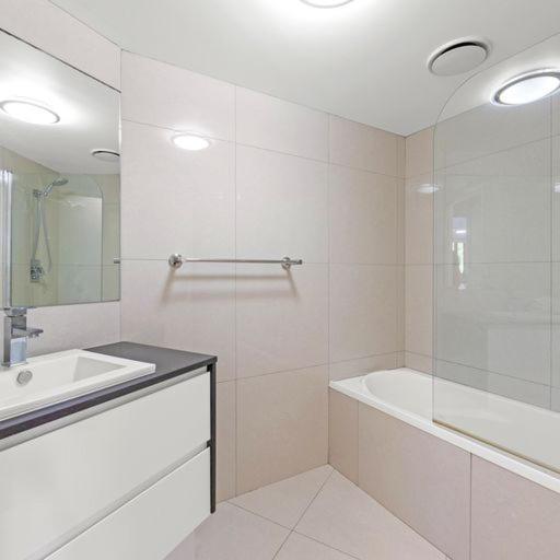 Three-Bedroom Apartment,1548266800:JPEG