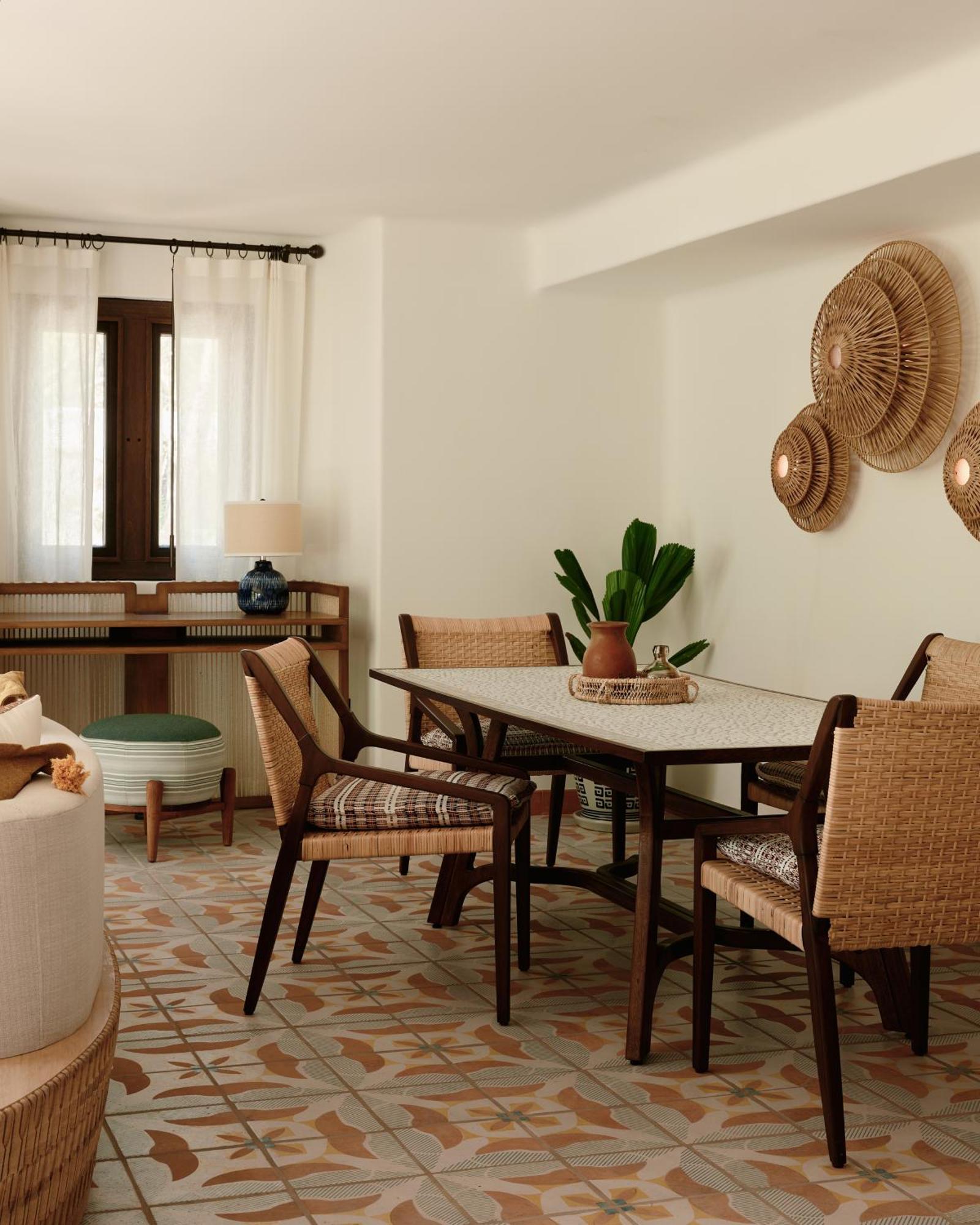 Master Suite with Sea View,1553374954:JPEG