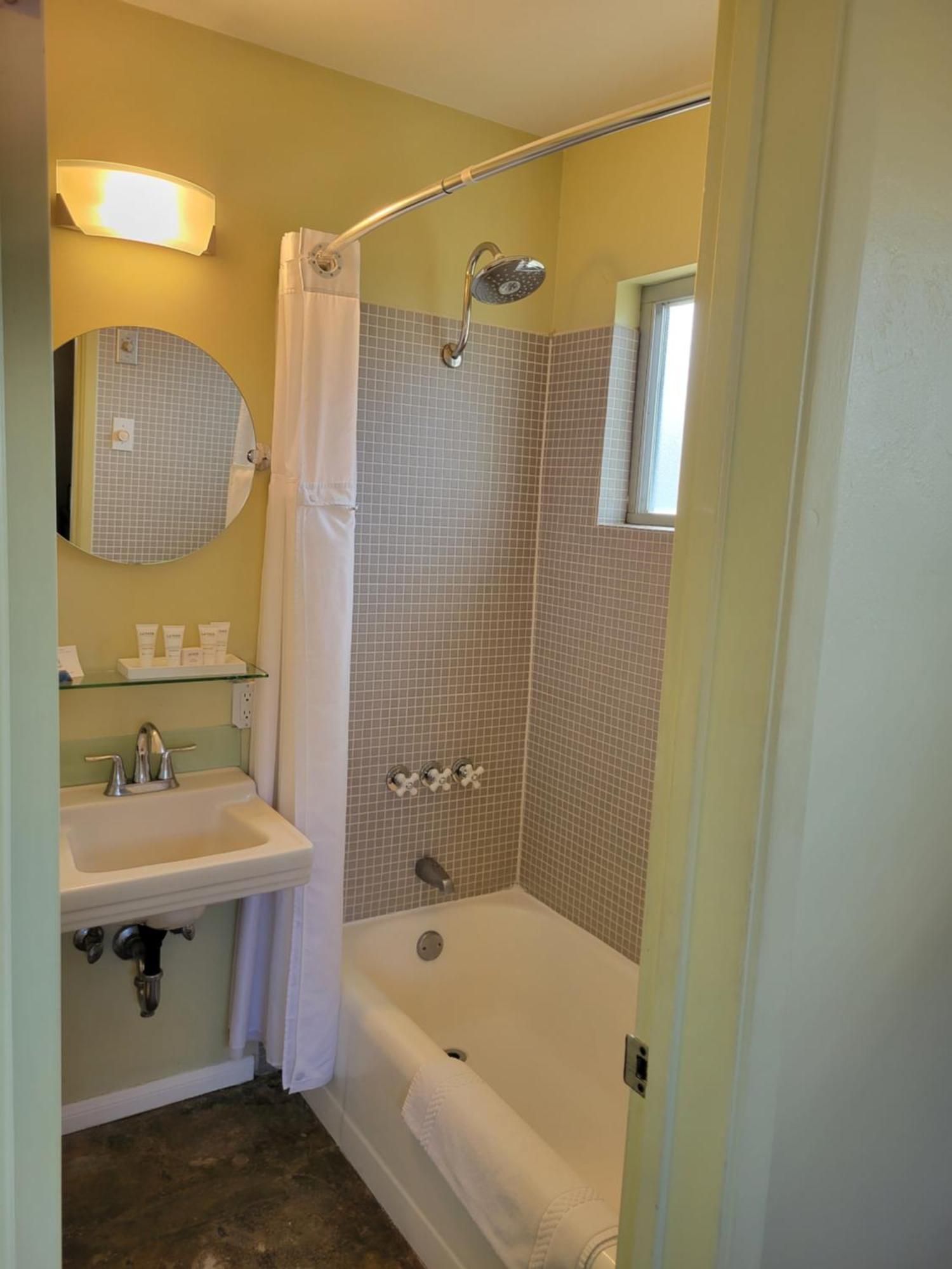 Double Room with Pool View