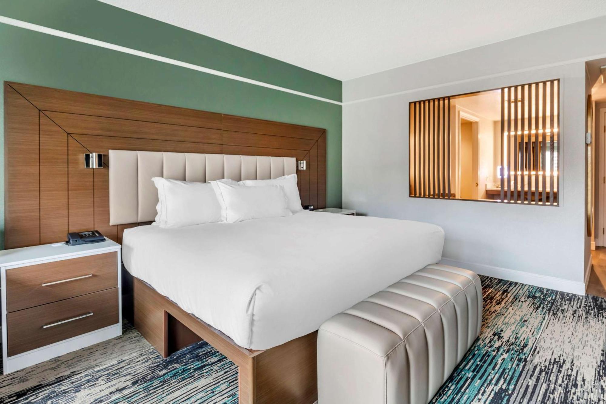 King Studio,1706199635:JPEG