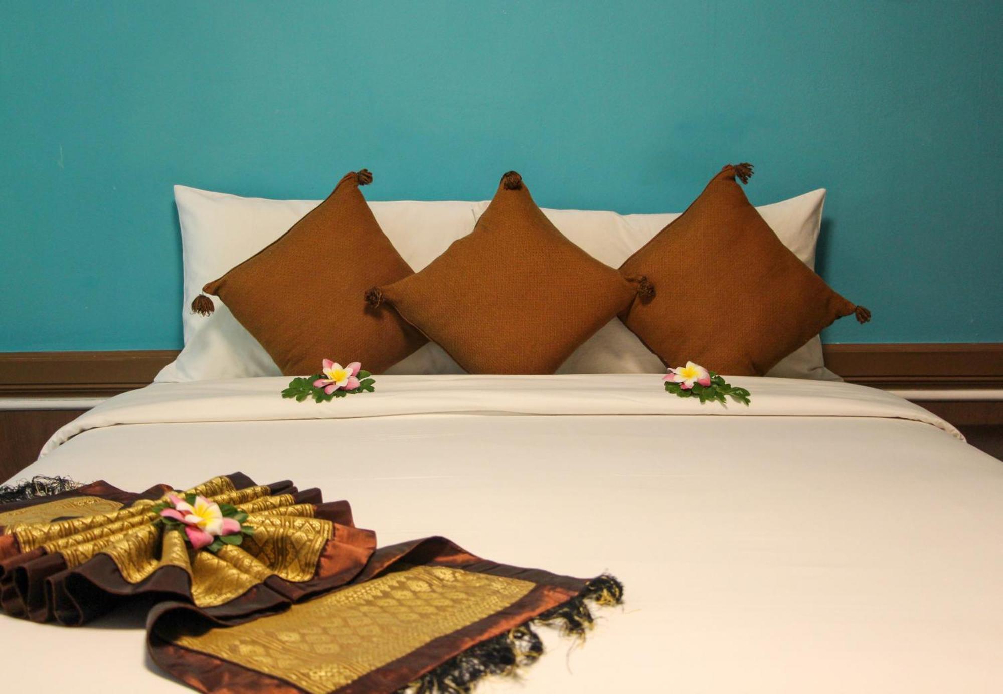 Superior Bungalow,1557349468:JPEG