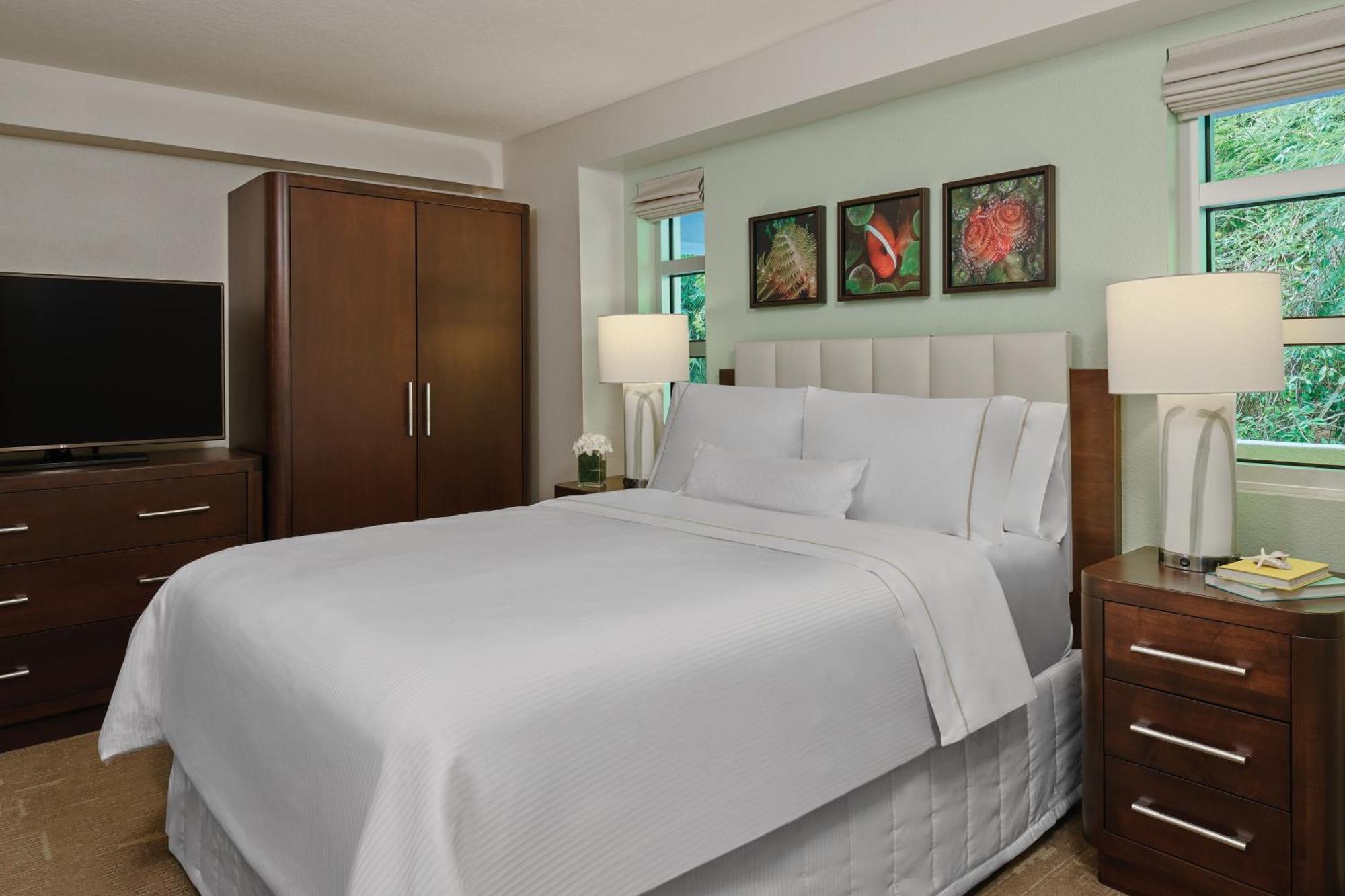 3 Bedroom Villa 3 Resort view Balcony