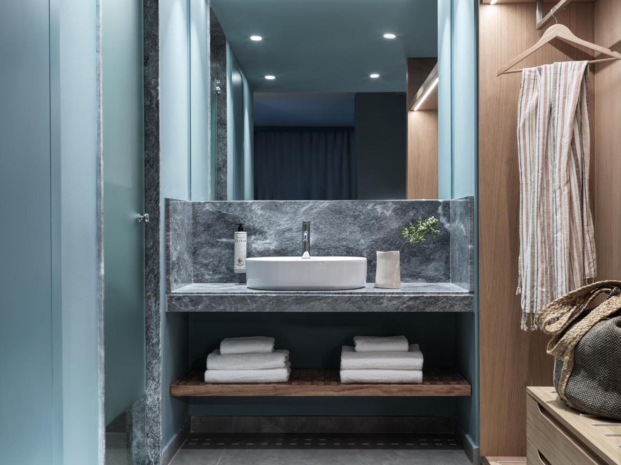 Superior Room with Terrace,1566916871:JPEG