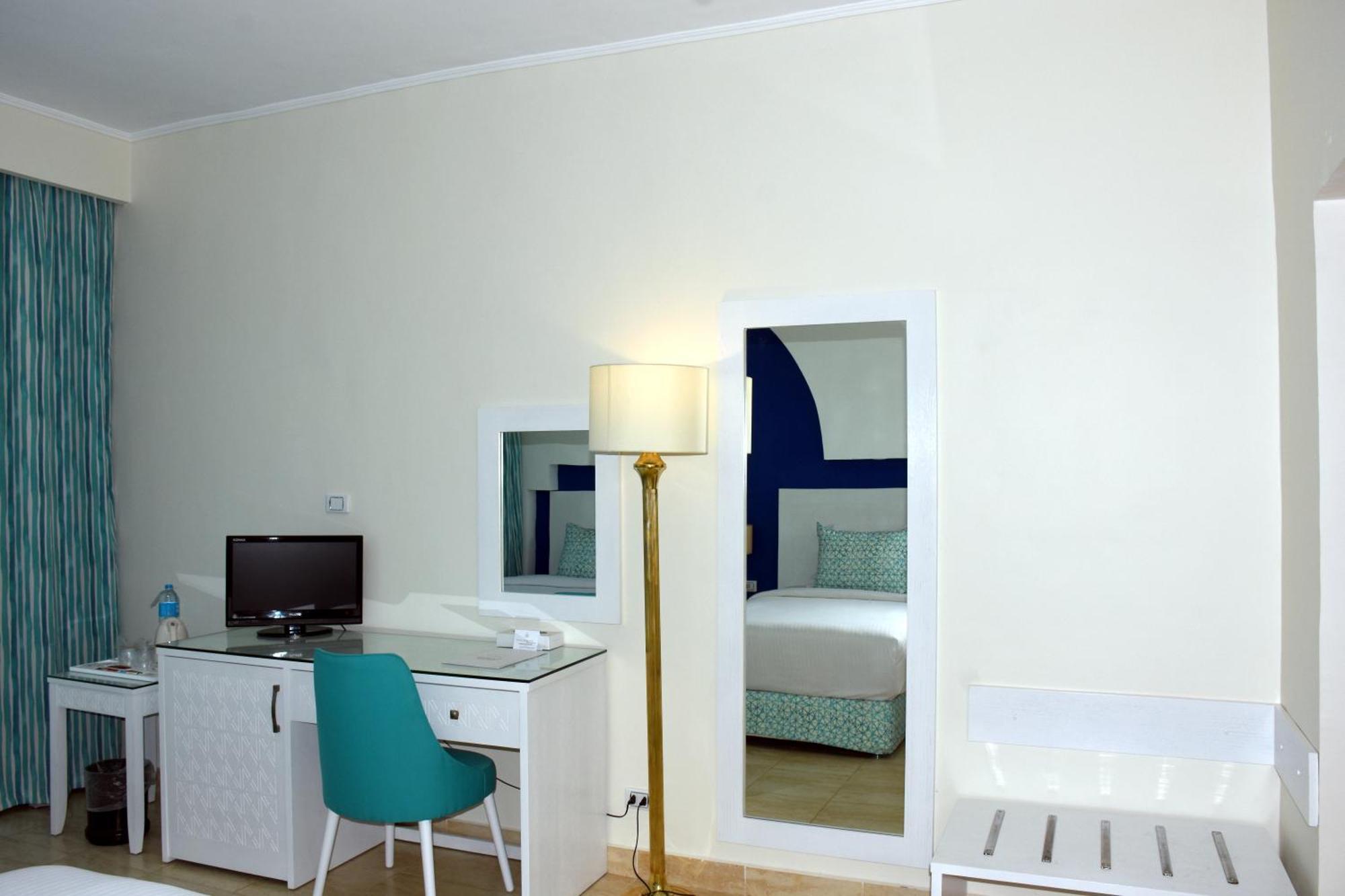 Standard Double or Twin Room,1574711999:JPEG