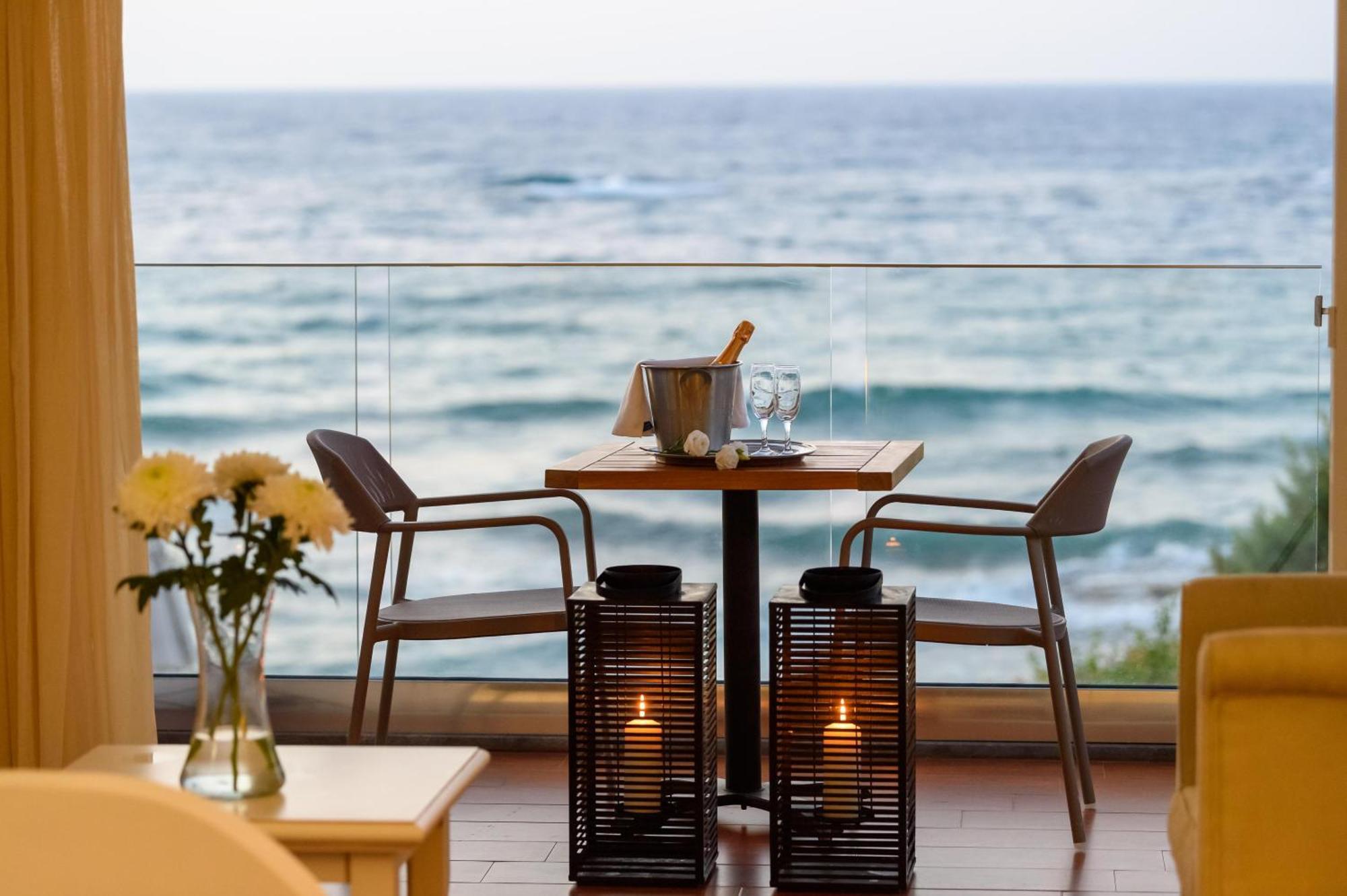 Camera Superior Luxury Fronte Spiaggia