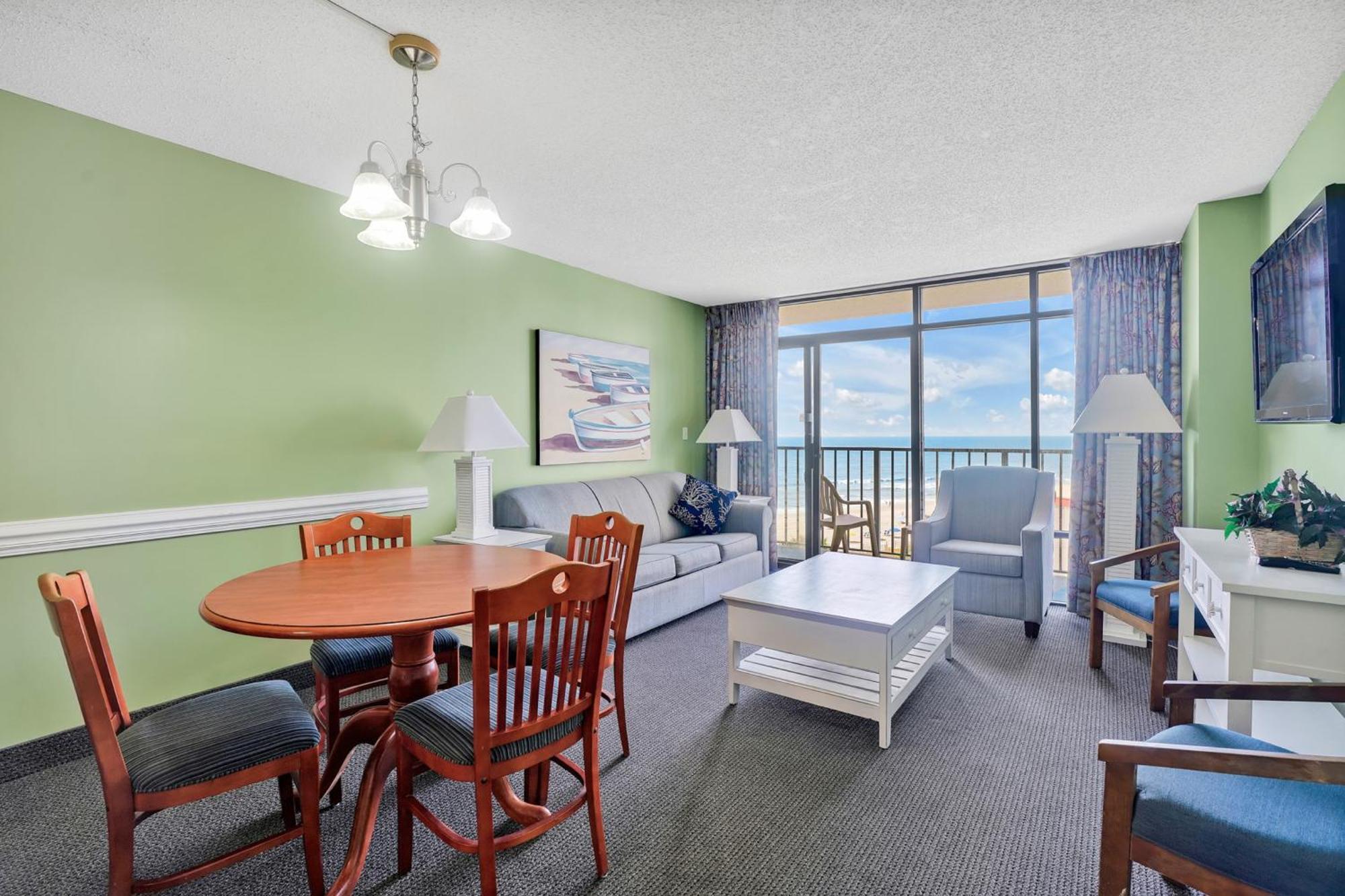 Two-Bedroom Suite with Ocean View,1584606002:JPEG