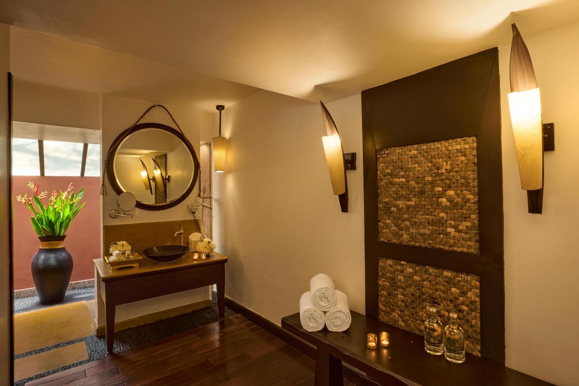 Premium Cottage Lagoon View King Bed,1661651329:JPEG