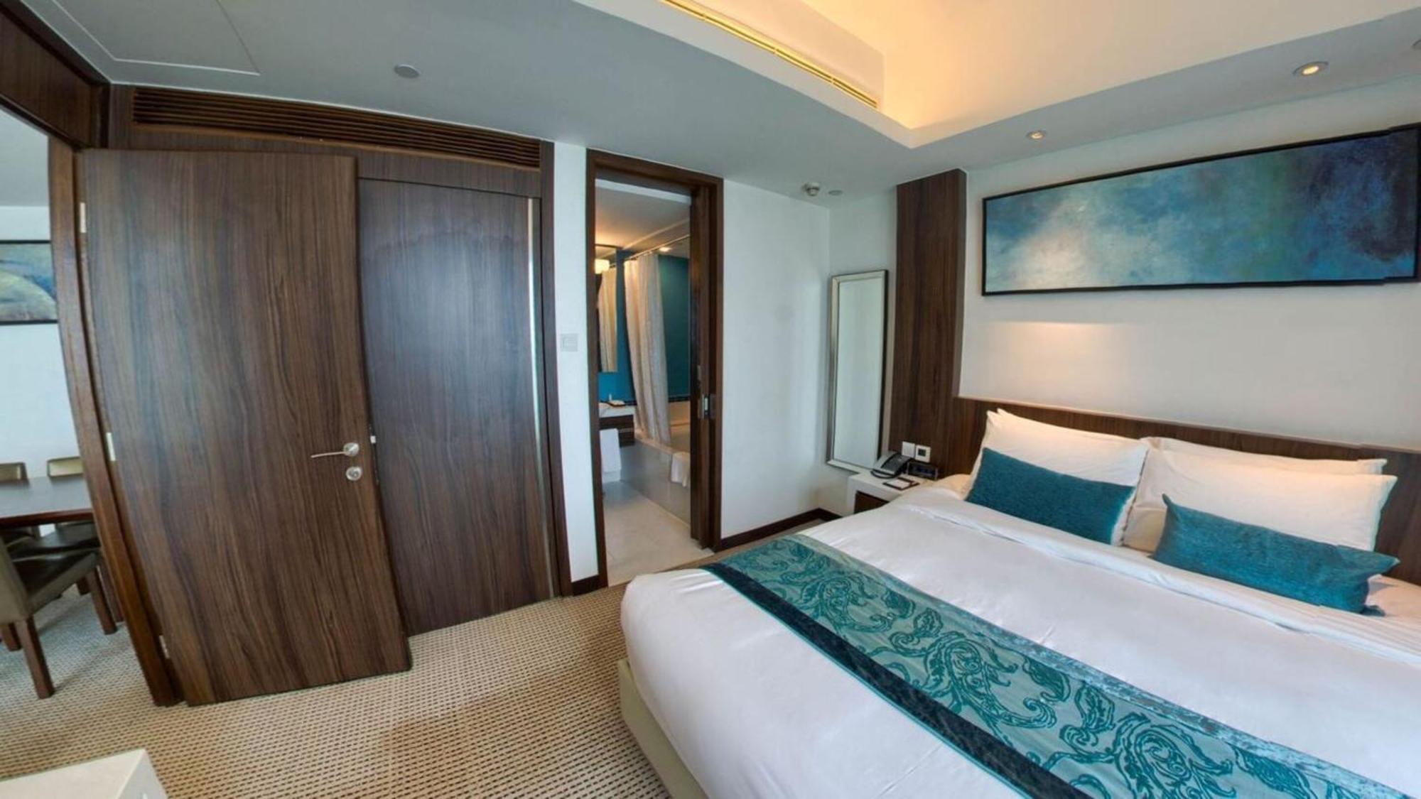 Two-Bedroom Suite Ocean View