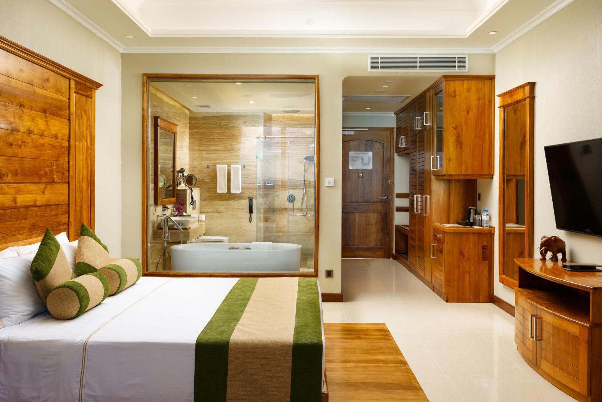 Deluxe room sea view on SPA treatments,1589694546:JPEG