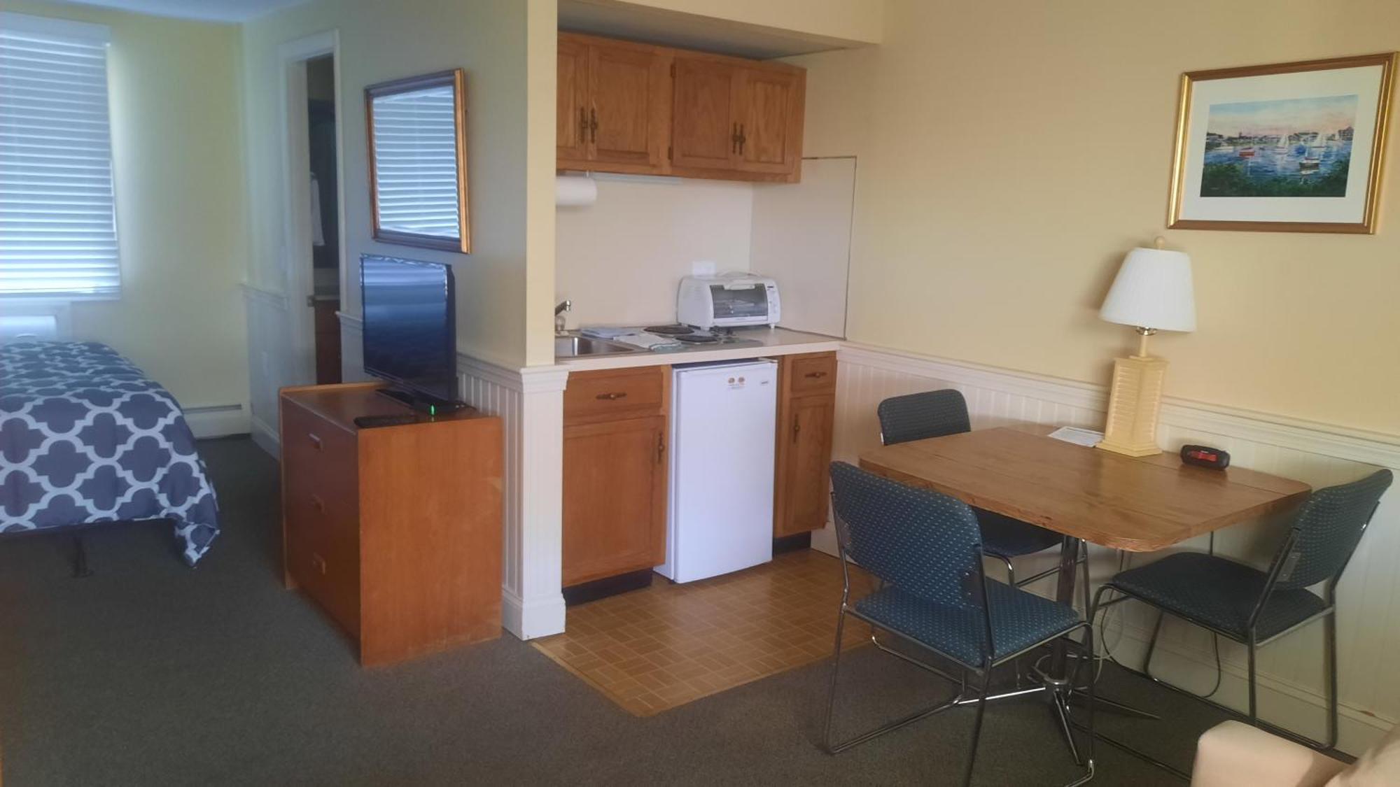 Studio,1594571659:JPEG