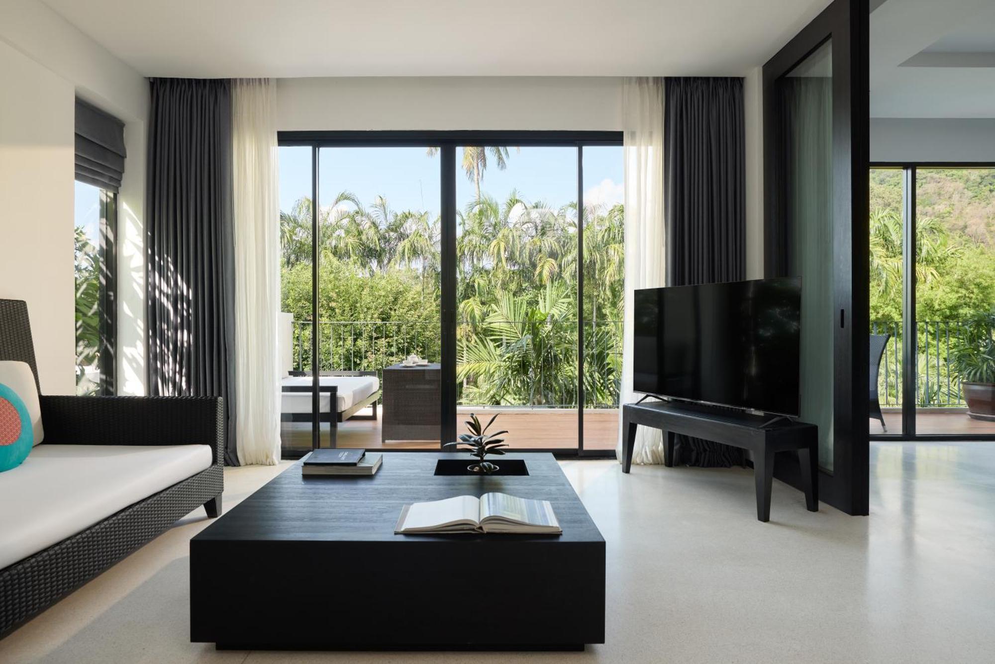 One-Bedroom Suite,1594683580:JPEG