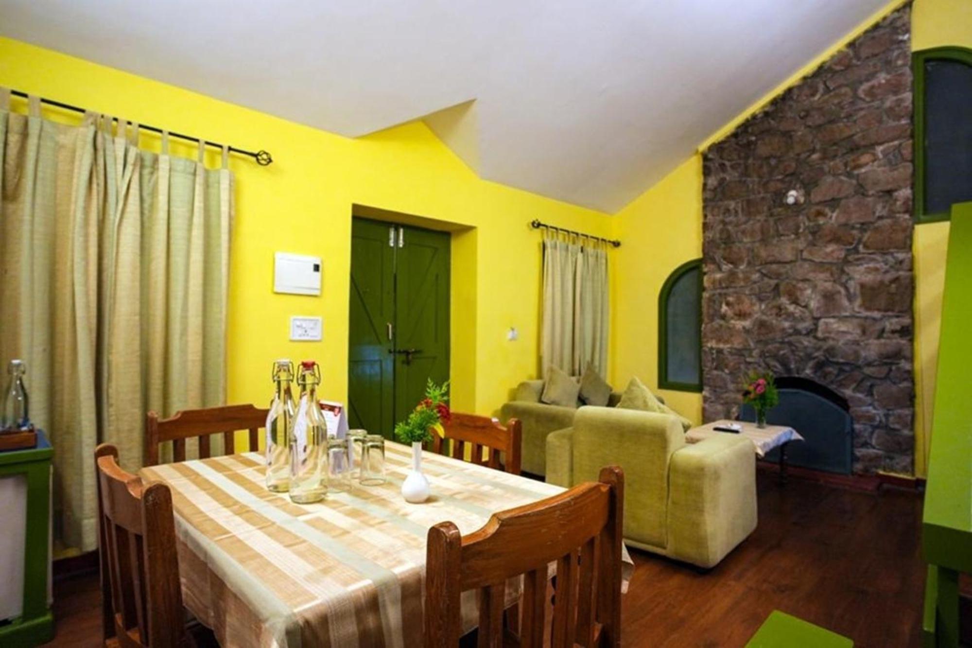 Deluxe Honeymoon Cottage,1594690893:JPEG