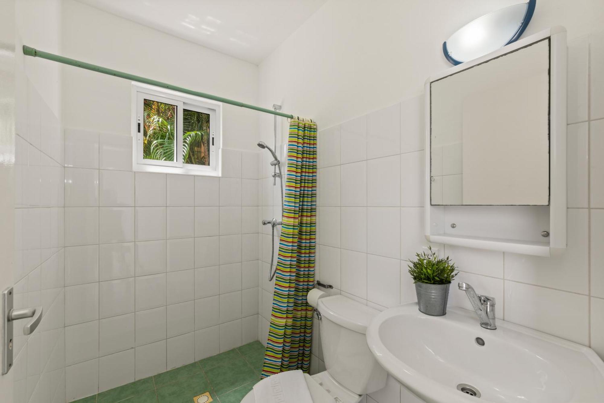 One-Bedroom Apartment with Garden View