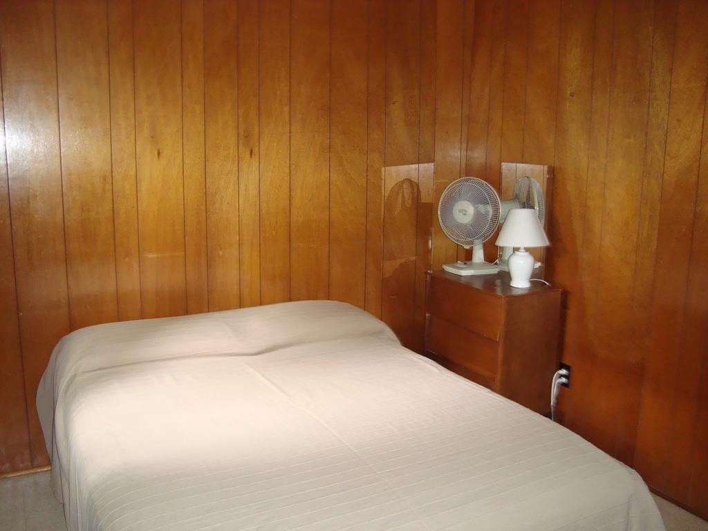 Three-Bedroom Cottage,183899583:JPEG