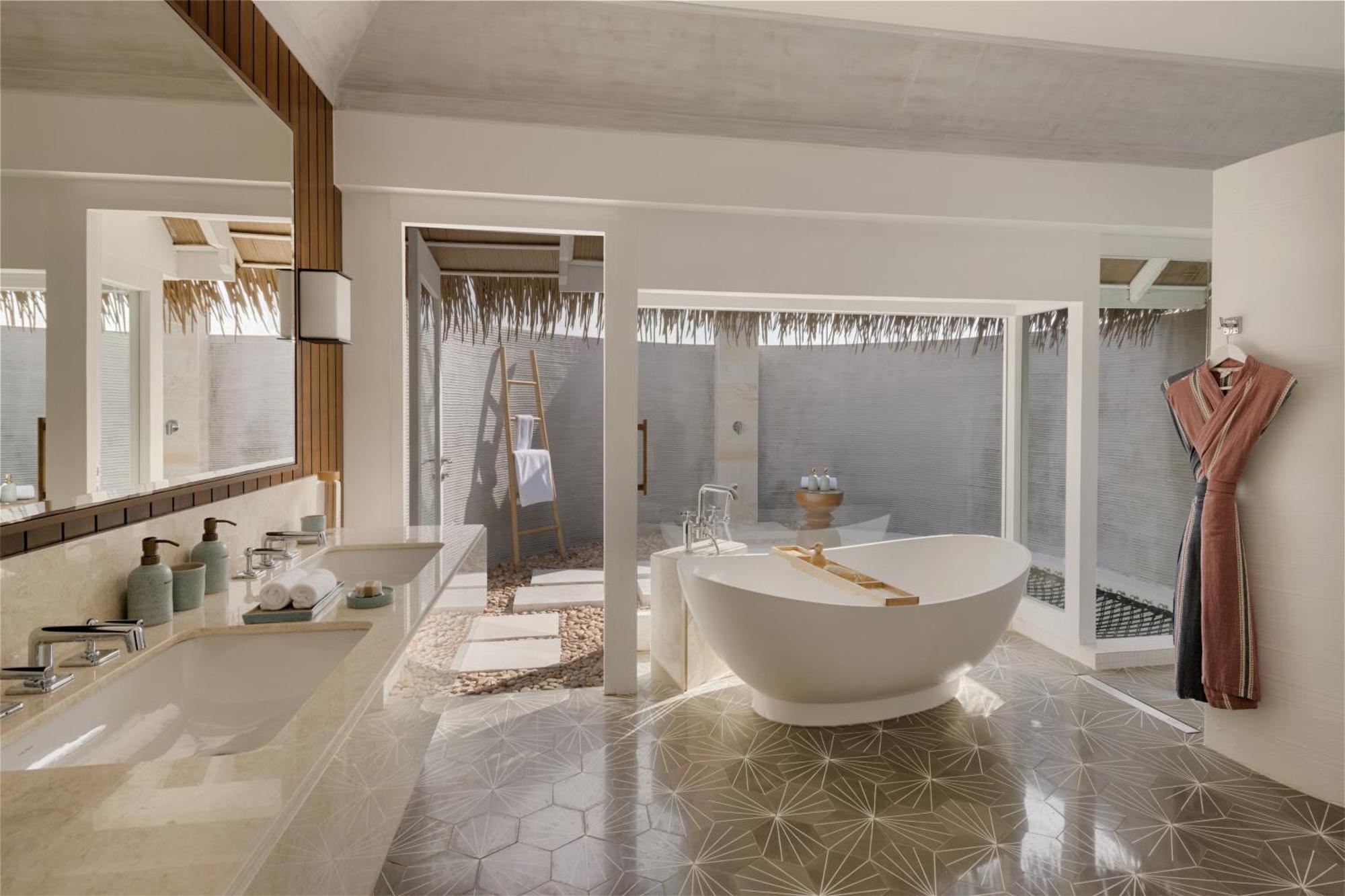 Family Water Villa with Pool,1747377312:JPEG