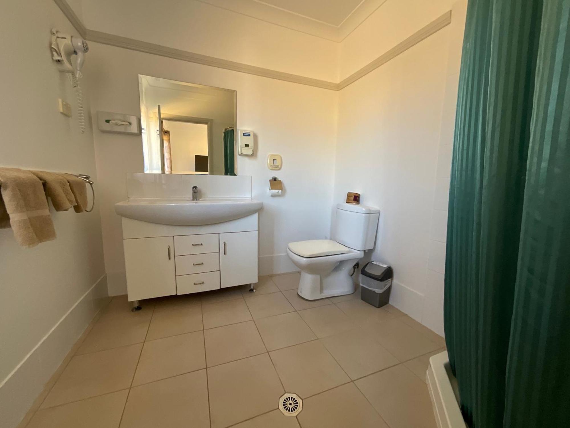 Deluxe Double or Twin Room with Mountain View,1602279575:JPEG