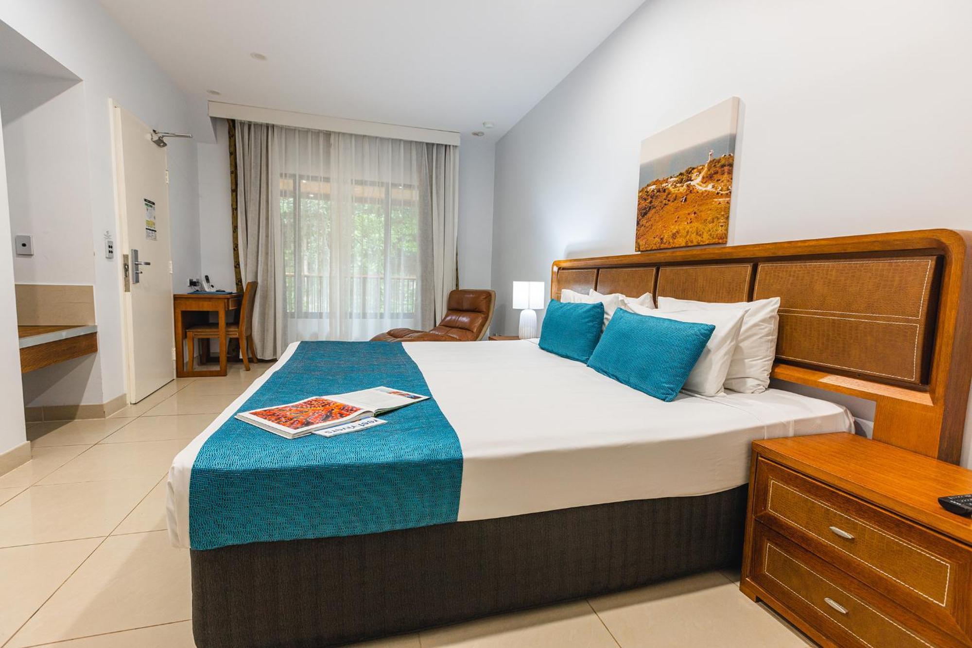 Standard Queen Room,1602332911:JPEG