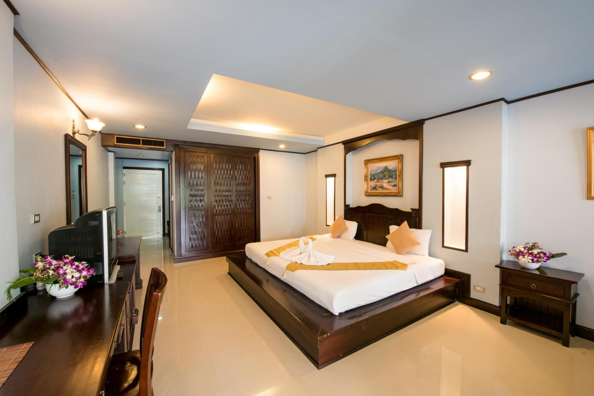 Standard Double or Twin Room,1606553726:JPEG