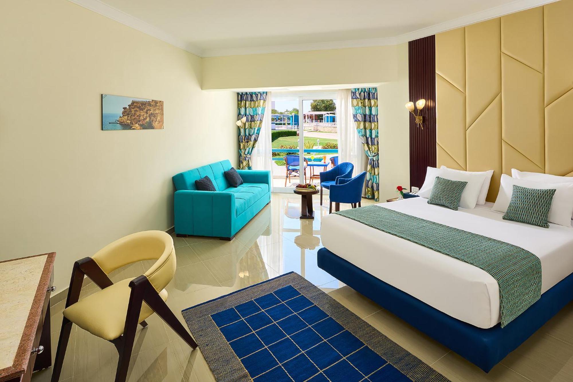 Deluxe Elegant Garden View Room