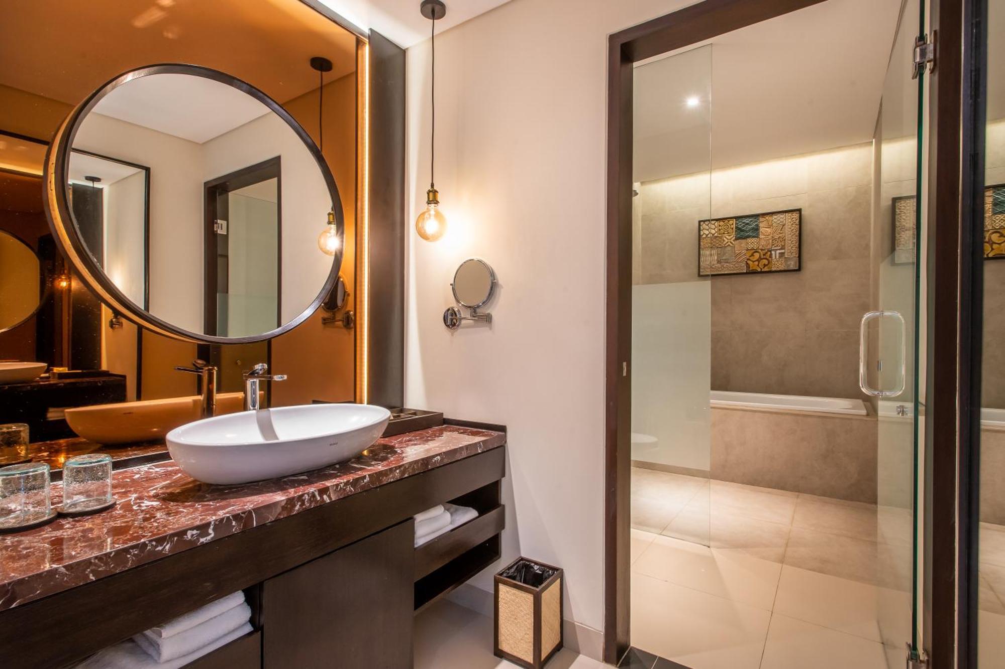 Pool Access Suite Room with FREE Daily Ubud Shuttle Service, FREE Professional Photo Session, FREE Daily Minibar Enjoyment, FREE Curated Daily Activities, FREE 1x Afternoon tea