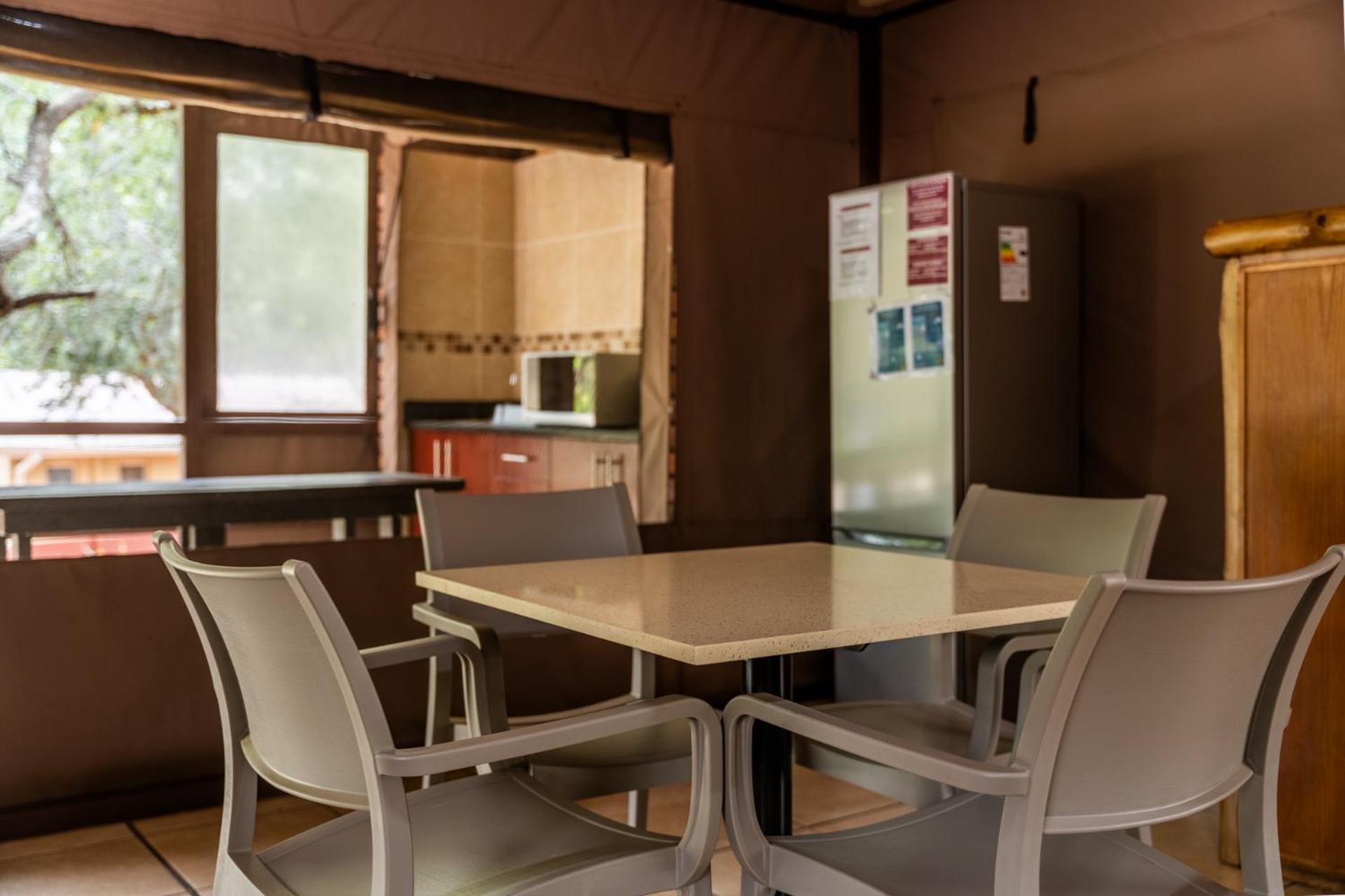 Tent,1608830865:JPEG