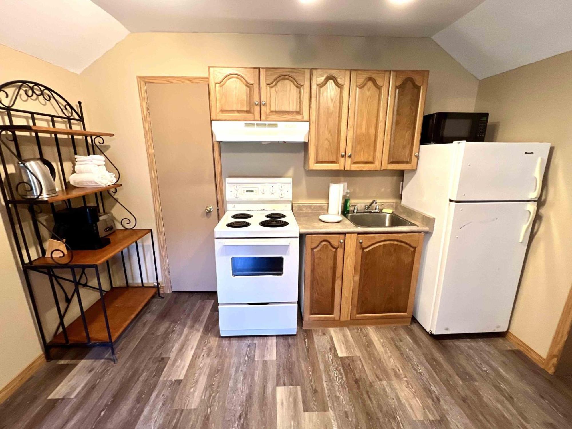 One-Bedroom Cottage