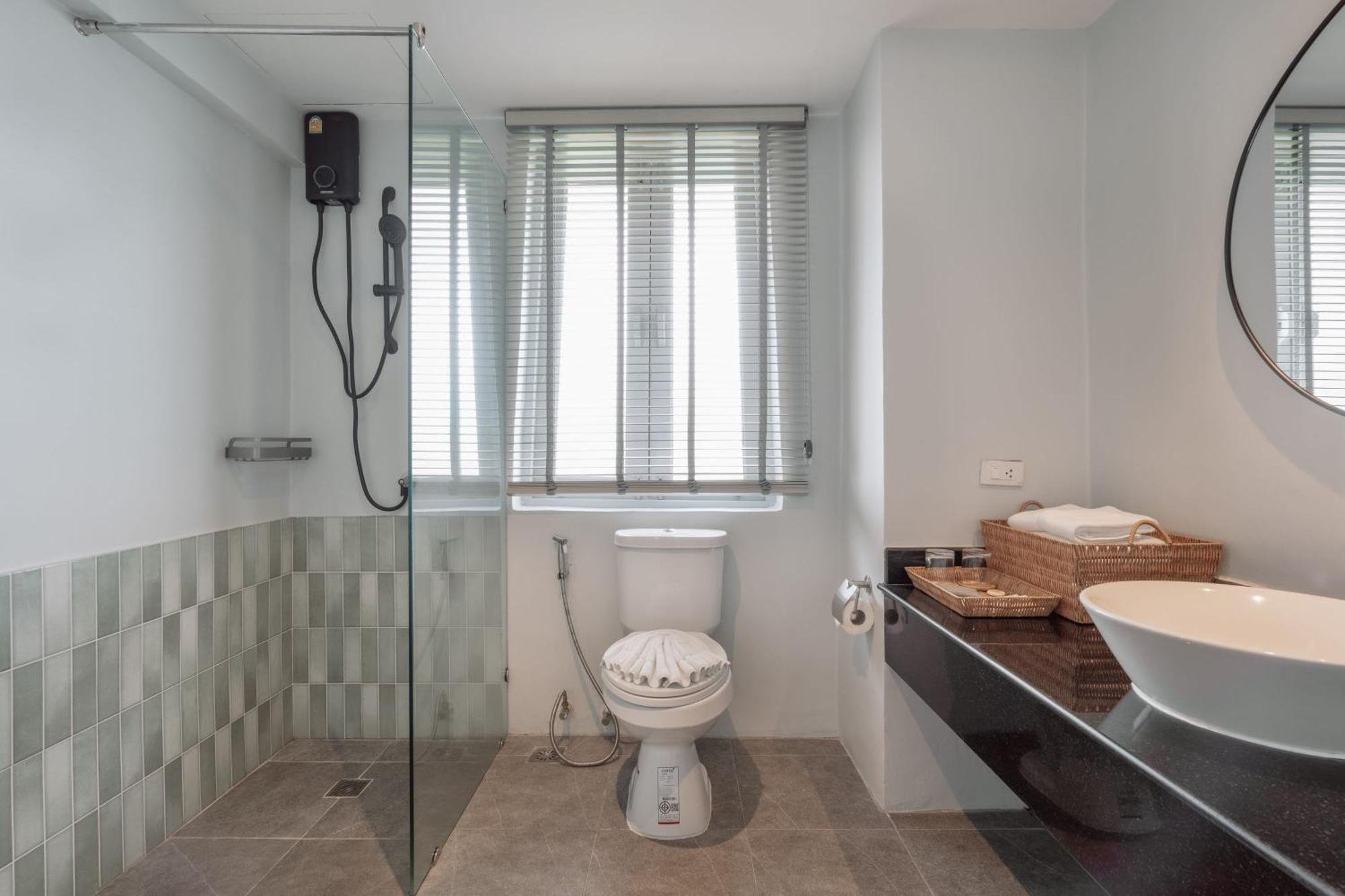 Deluxe Double or Twin Room,1609717040:JPEG