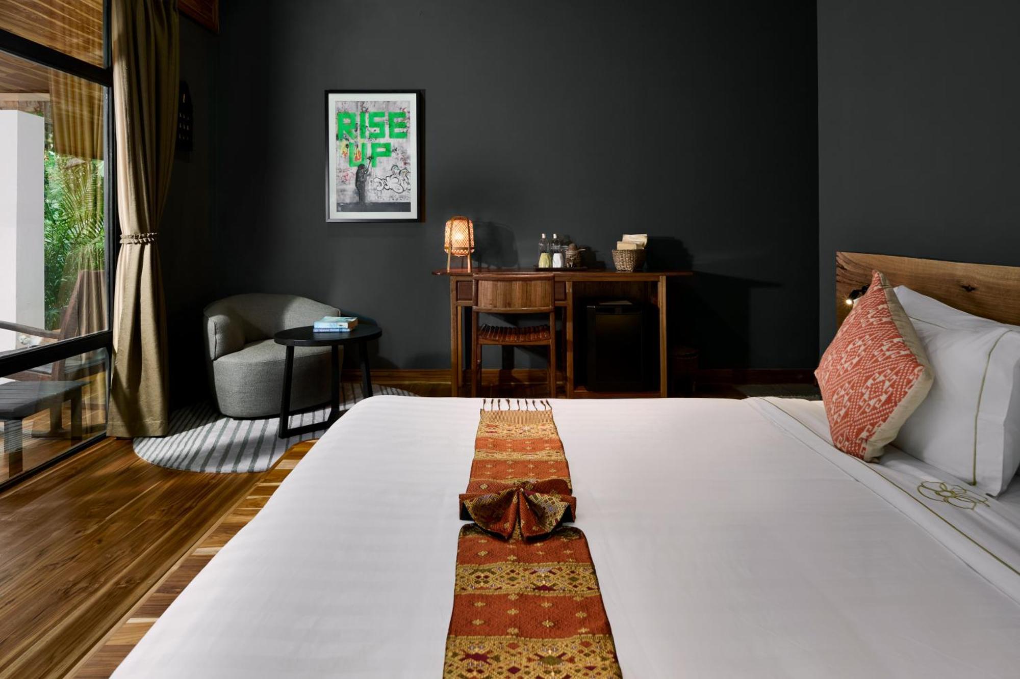 Art Deluxe Room