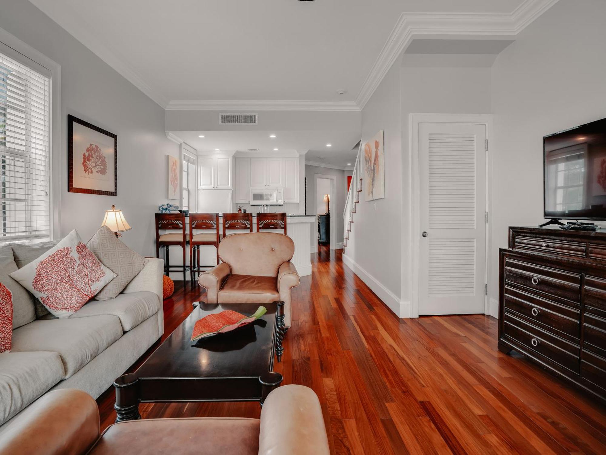 Two-Bedroom Suite,1615663107:JPEG