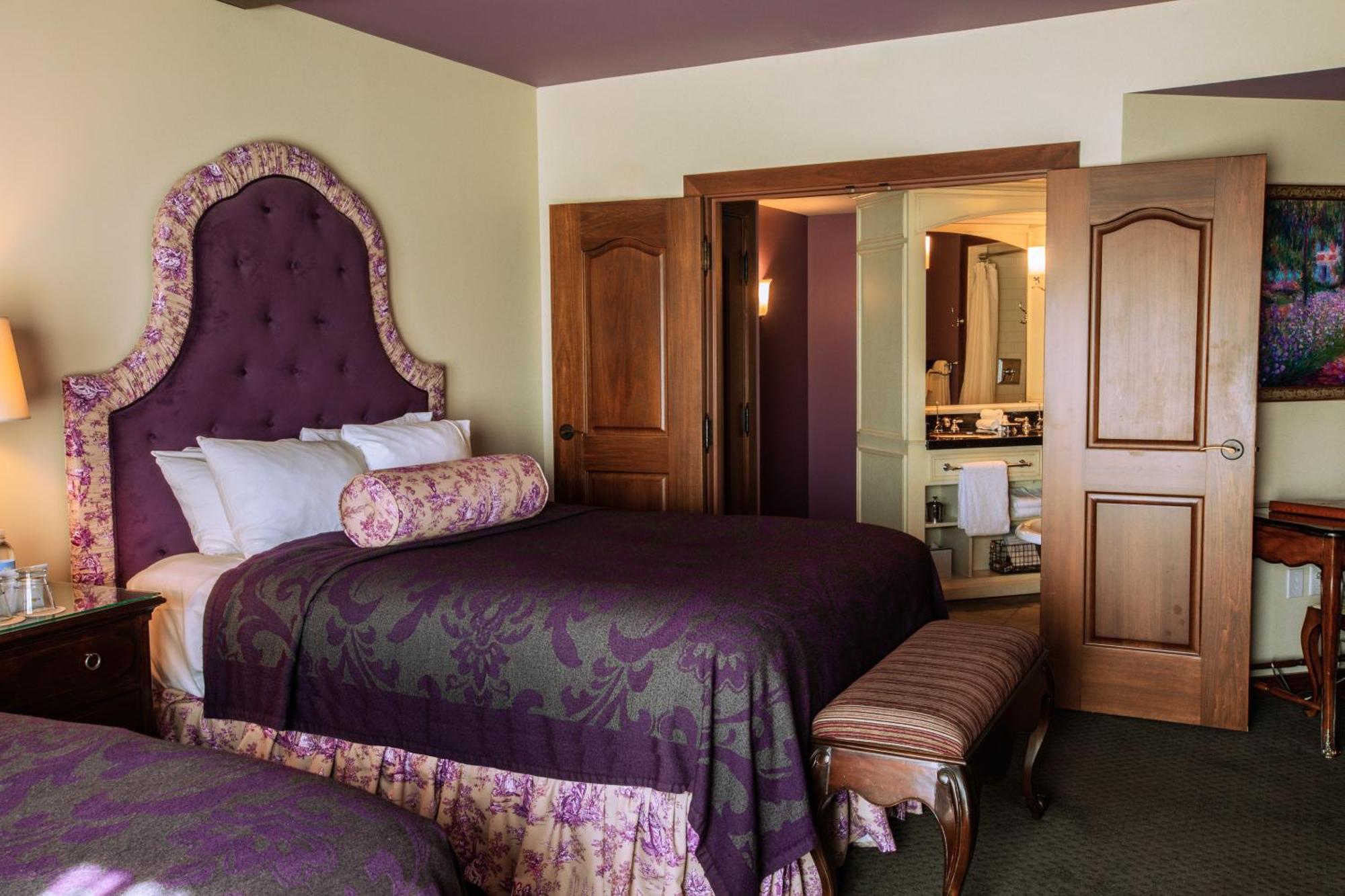 Deluxe Queen Room - Guest House,1611130606:JPEG