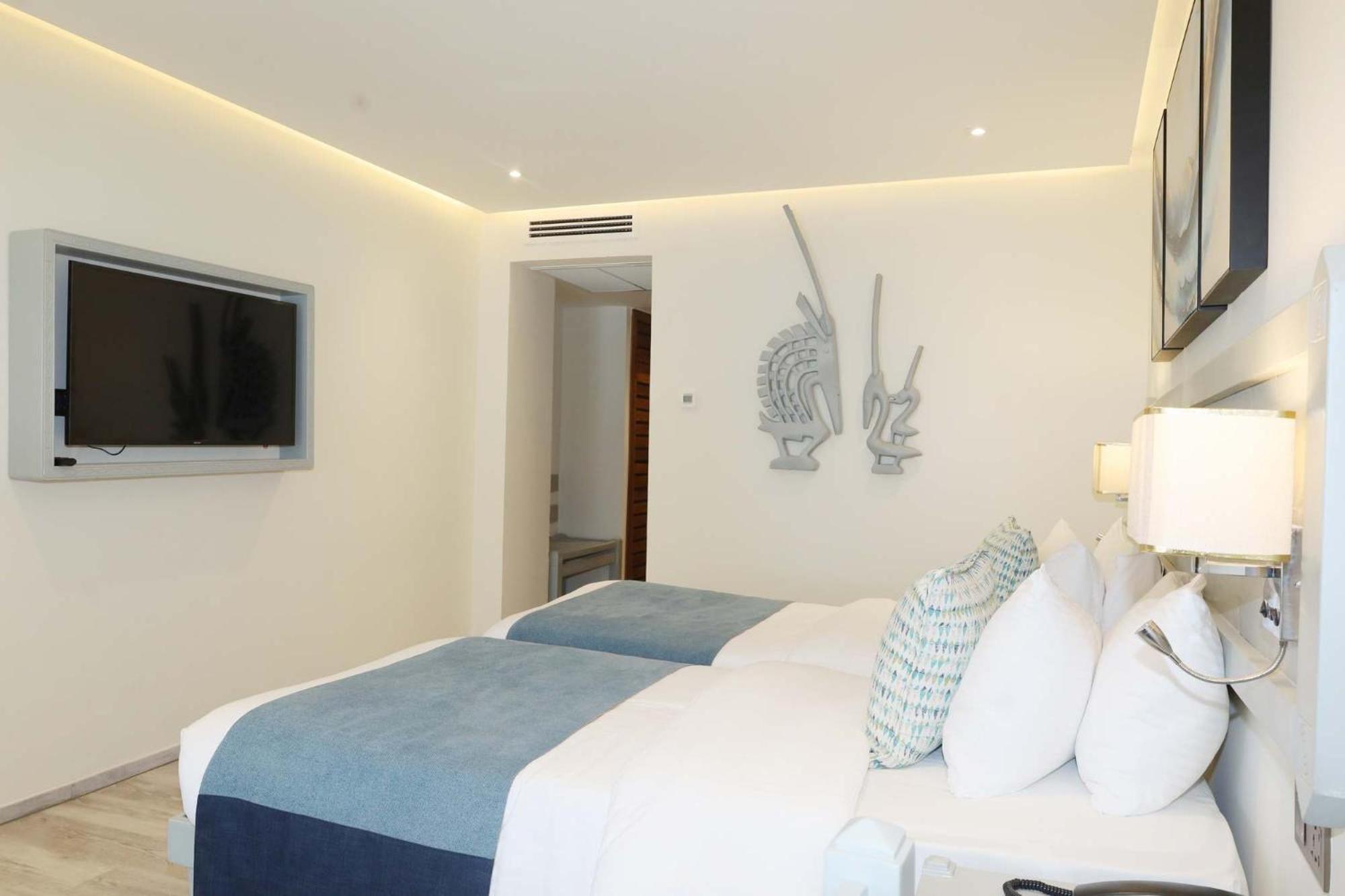 Standard Double or Twin Room,1613434704:JPEG