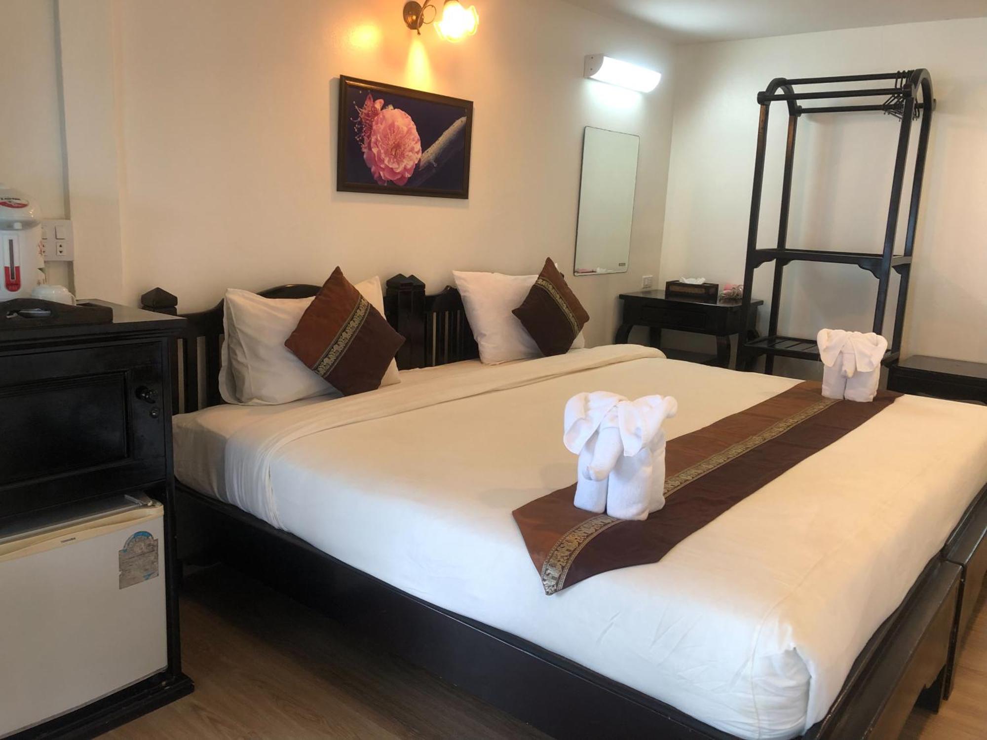 Standard Double or Twin Room with Garden View,1617462108:JPEG