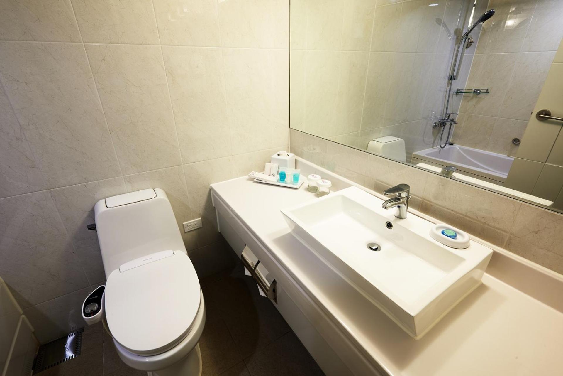 Superior Twin Room,1618280470:JPEG